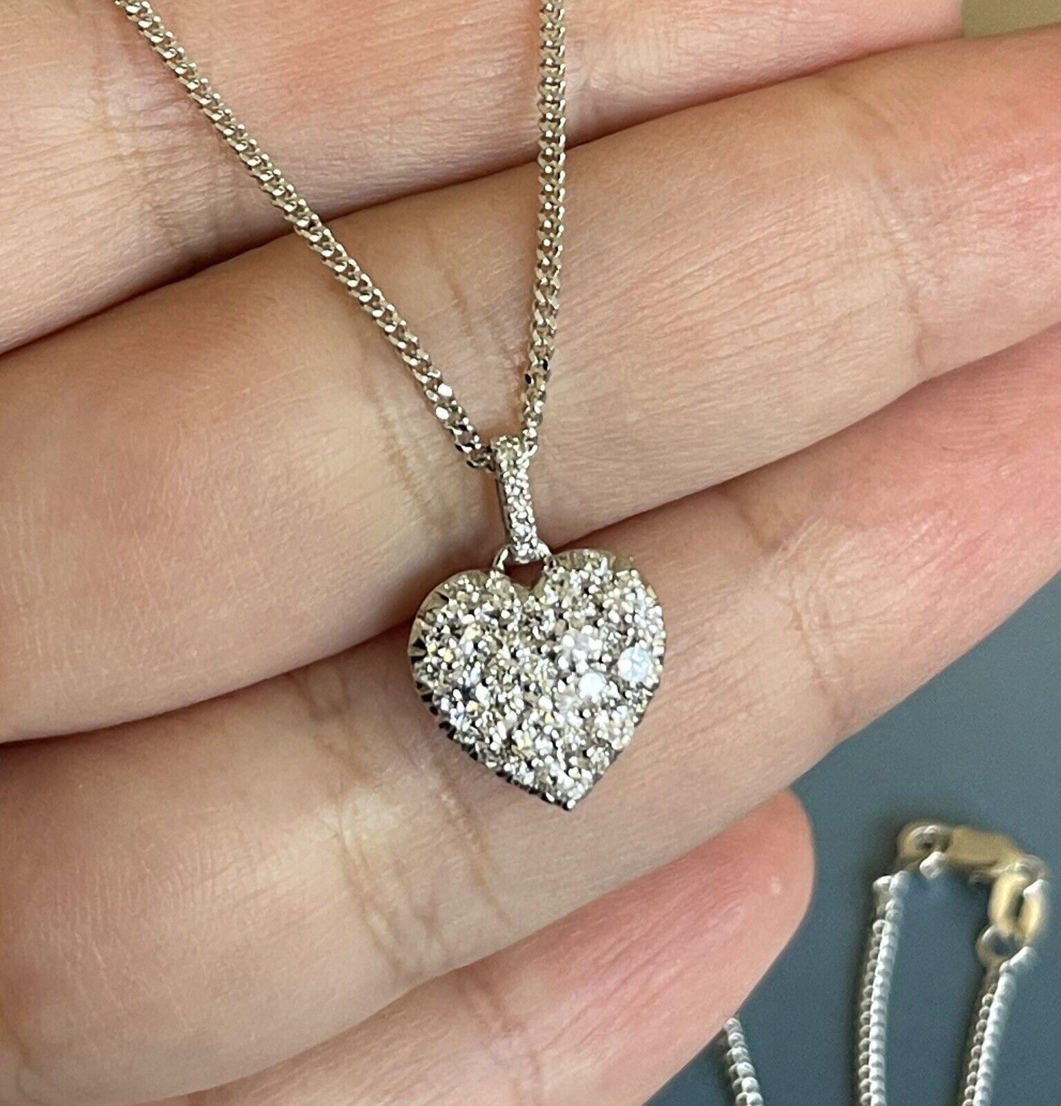 18ct White Gold Diamond Necklace 1ct Heart Pendant 18” Hallmarked VS One Carat For Sale 3