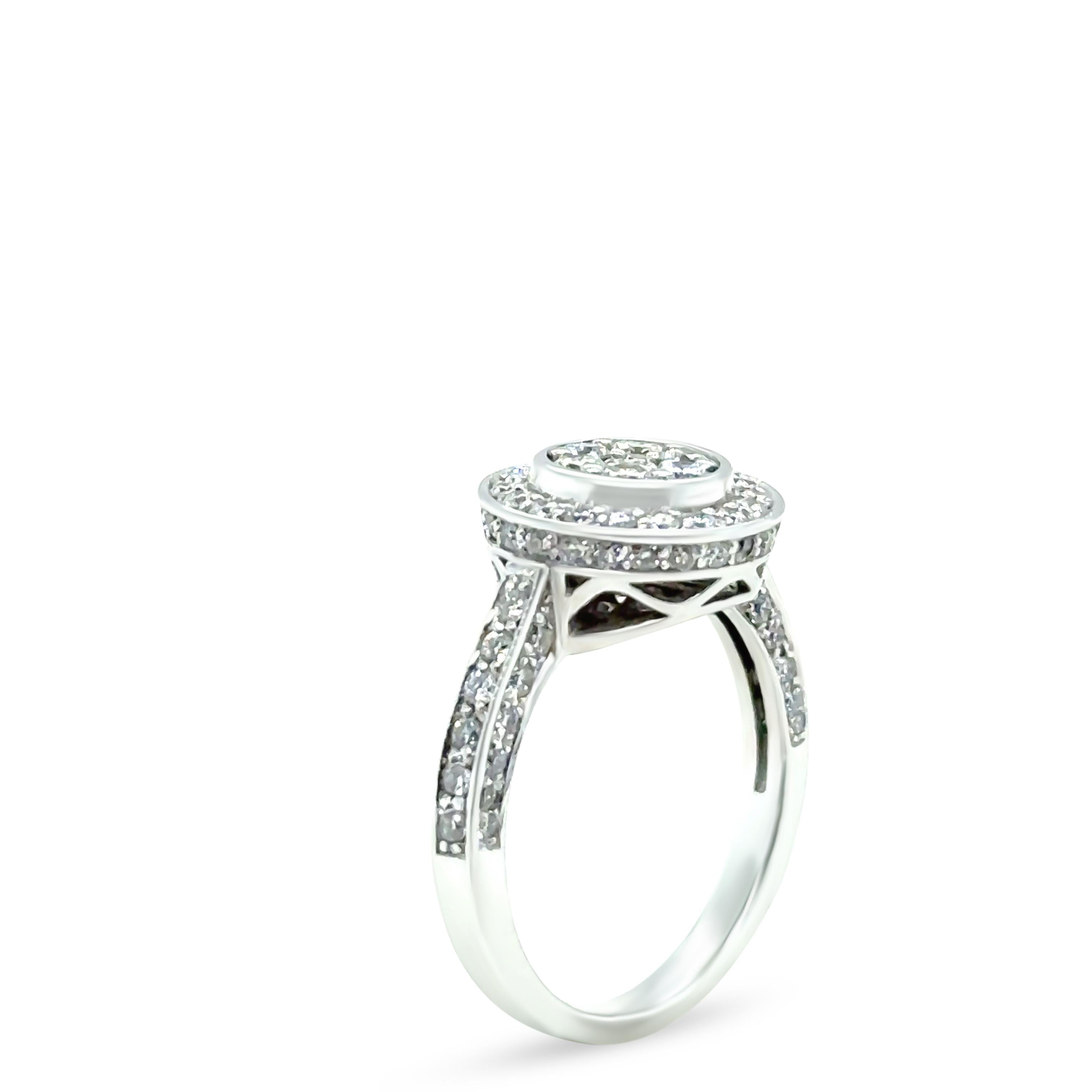 Round Cut 18ct White Gold Diamond Ring 1.00ct 5.4g For Sale
