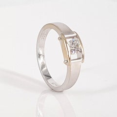 18ct White Gold Diamond Ring