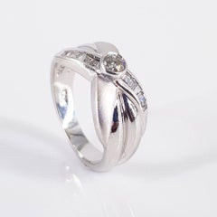 18ct White Gold Diamond Ring