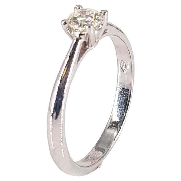 Cartier Diamond Solitaire 18ct White Gold Diamant Lègers Ring For Sale ...