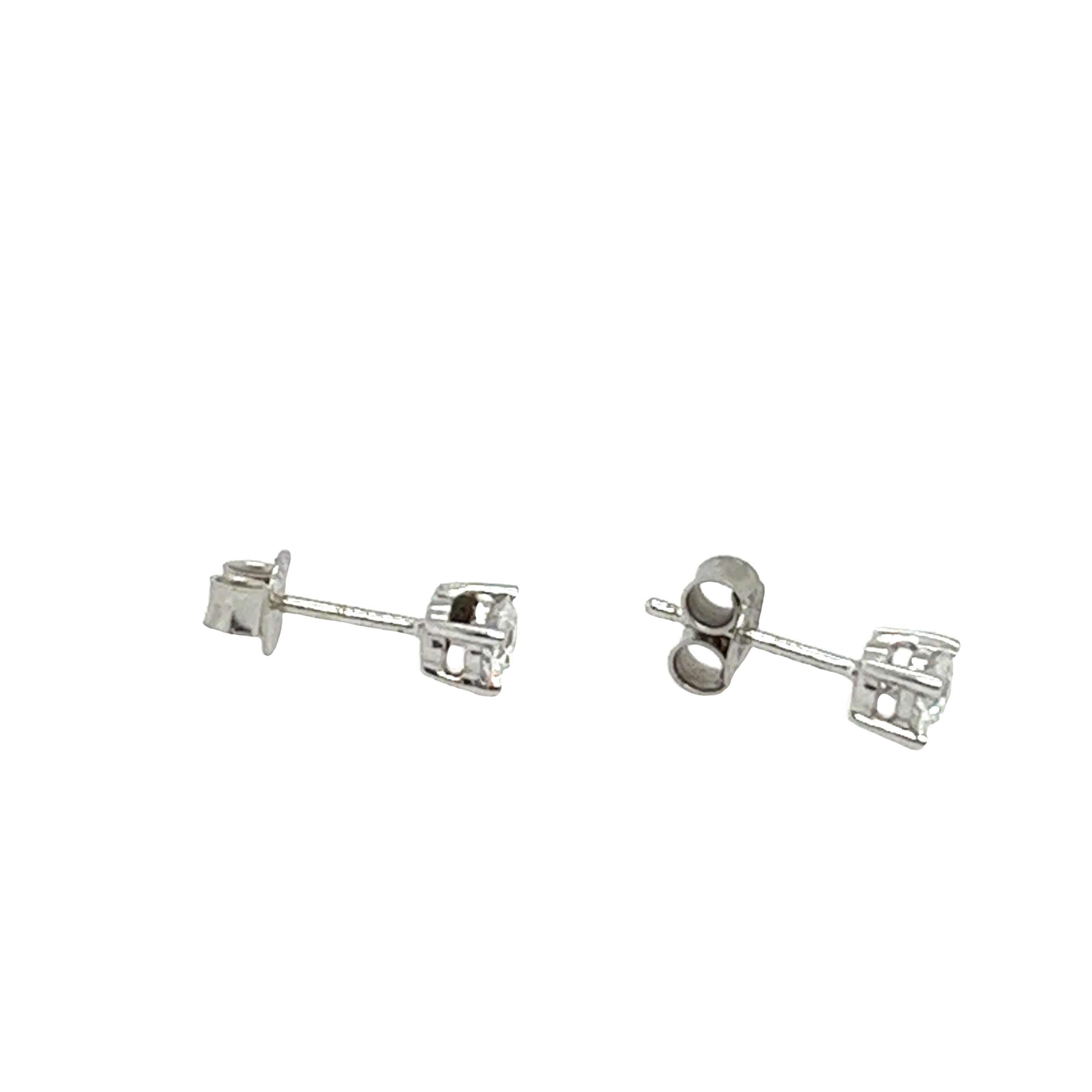 Round Cut 18ct White Gold Diamond Stud Earrings, 0.60ct Total Diamond Weight For Sale