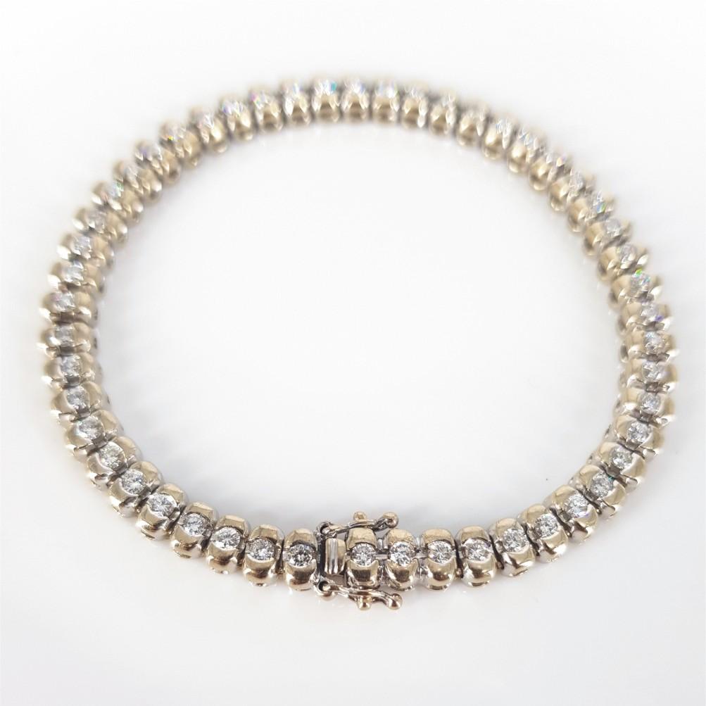 18ct white gold tennis bracelet