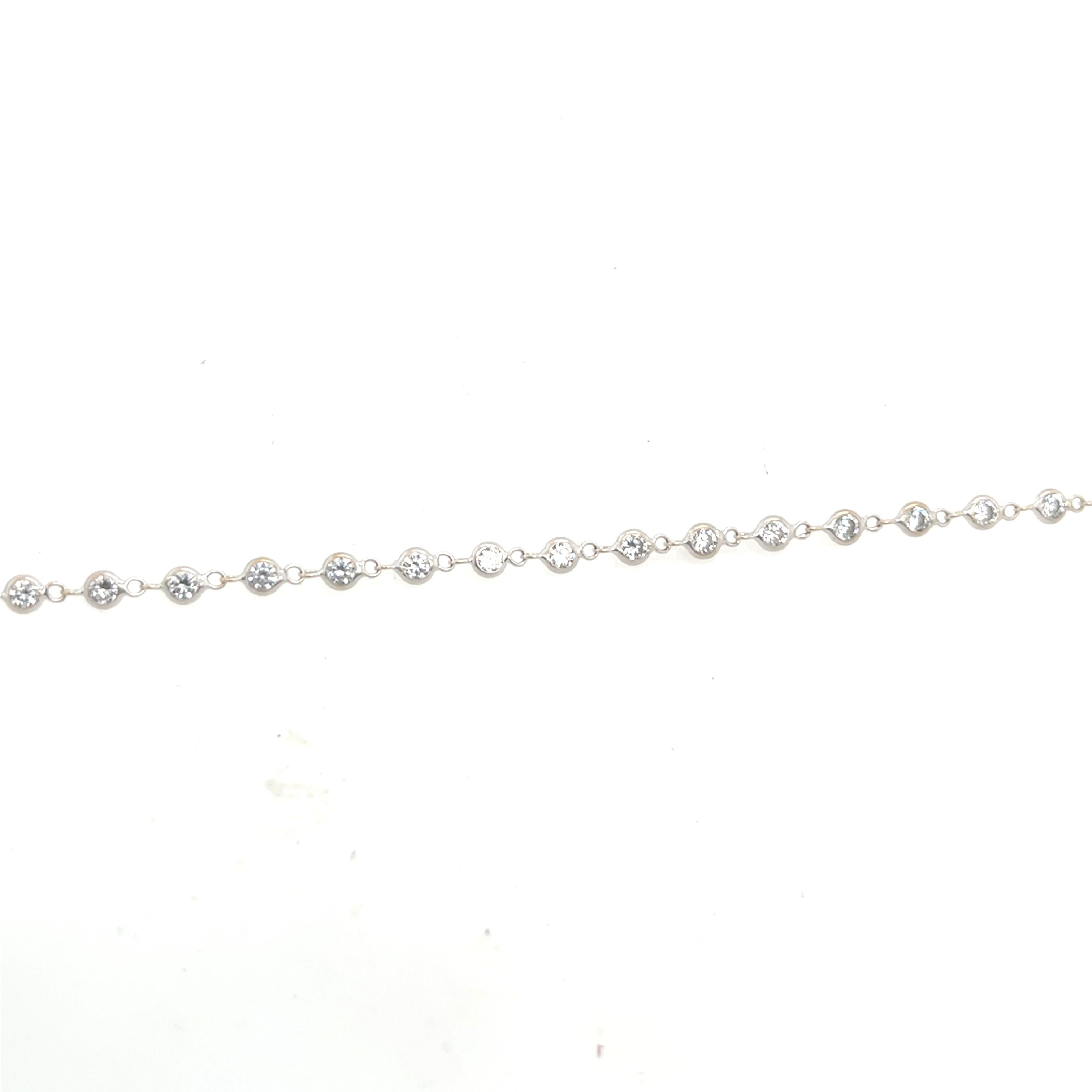 Pulsera de tenis de diamantes en oro blanco de 18 ct en Excelente estado para la venta en London, GB
