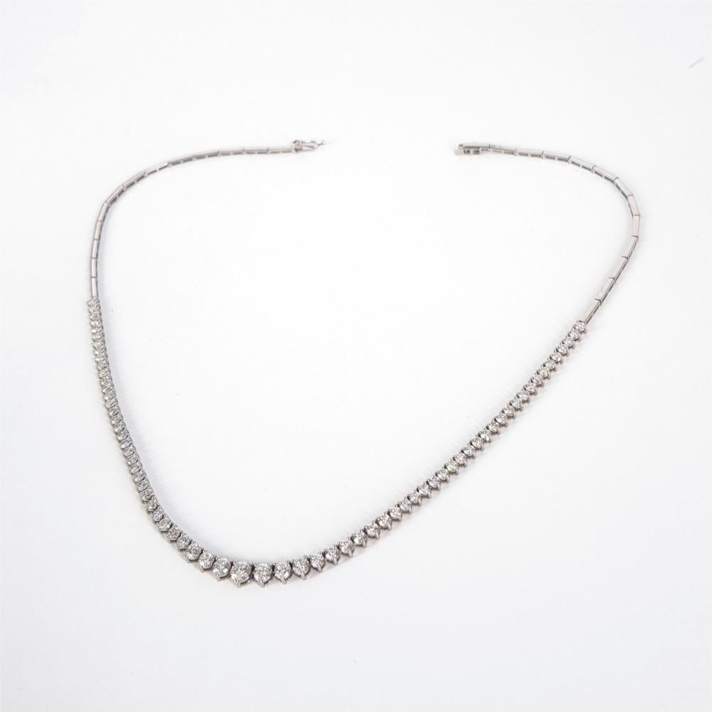 Round Cut 18ct White Gold Diamond Tennis Necklace