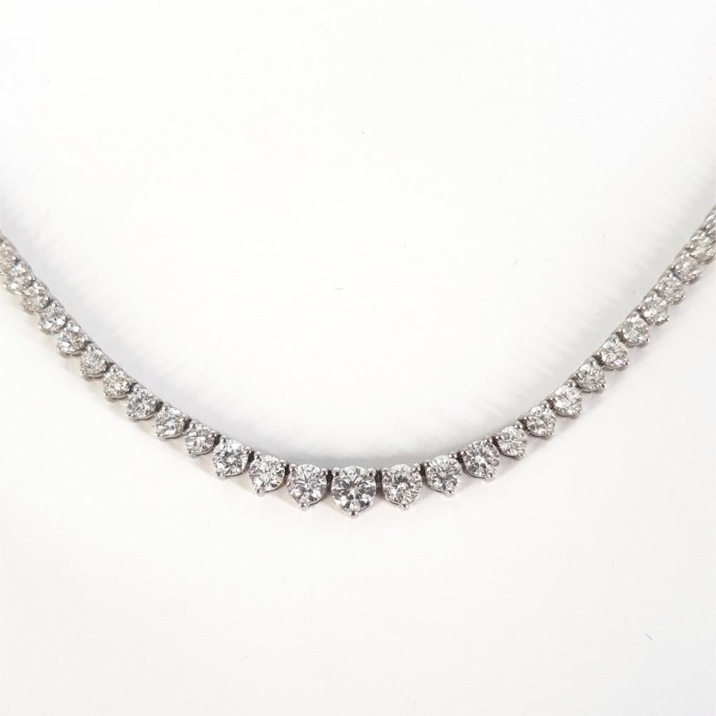 18ct White Gold Diamond Tennis Necklace 3