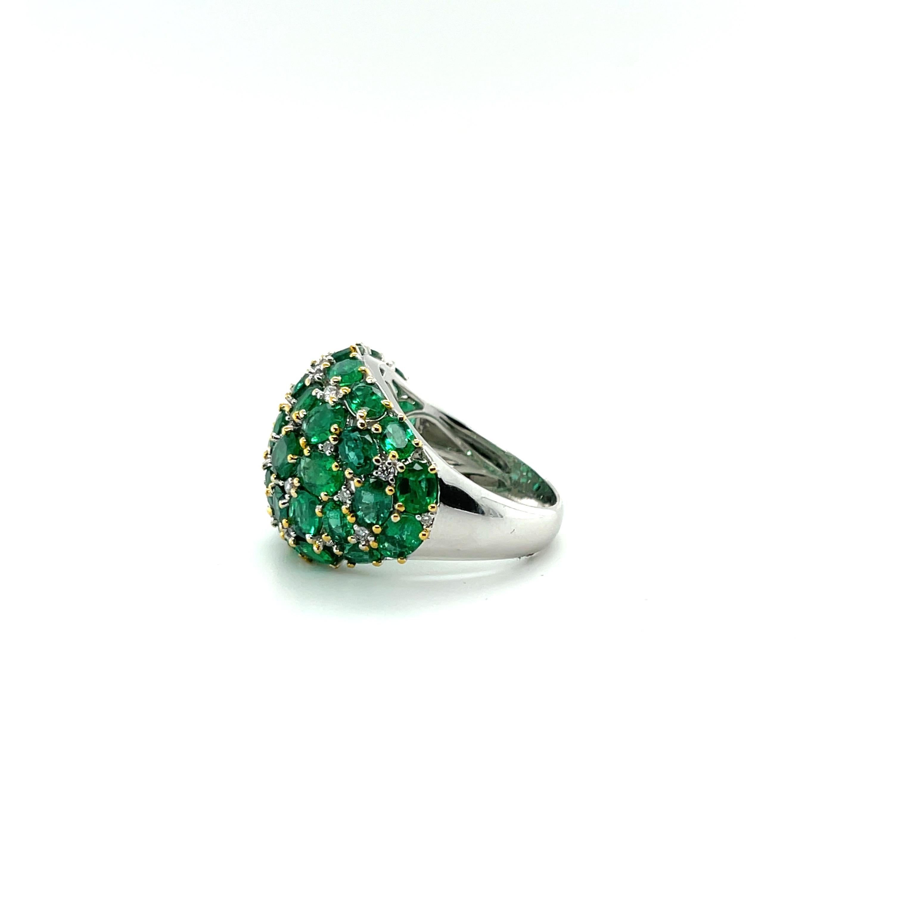 Simply Divine, gorgeous Emeralds and Diamonds, stunningly crafted into eighteen karat white gold, complimented by a stunning polished finish design. 


One ladies - 18ct white gold dress ring, wide, half round, tapered shank, multi-claw