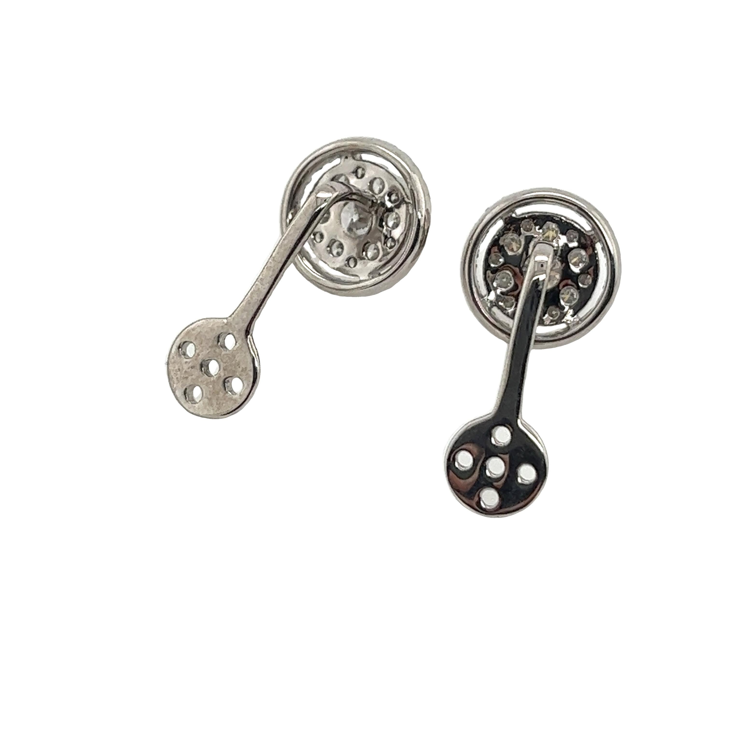 Les pochettes de boucles d'oreilles en or blanc 18ct s'adaptent à tous les clous d'oreilles, avec des diamants de 1,0ct. Excellent état - En vente à London, GB