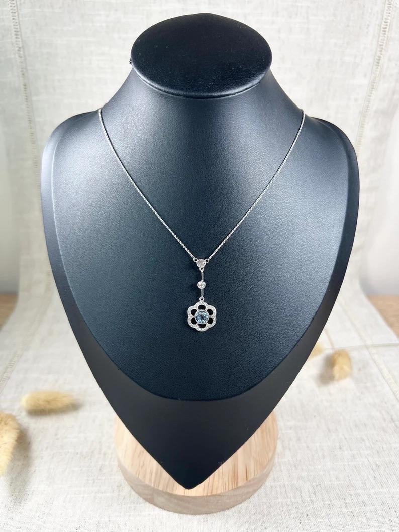 18ct White Gold Edwardian Aquamarine Diamond Articulated Flower Pendant Necklace For Sale 6