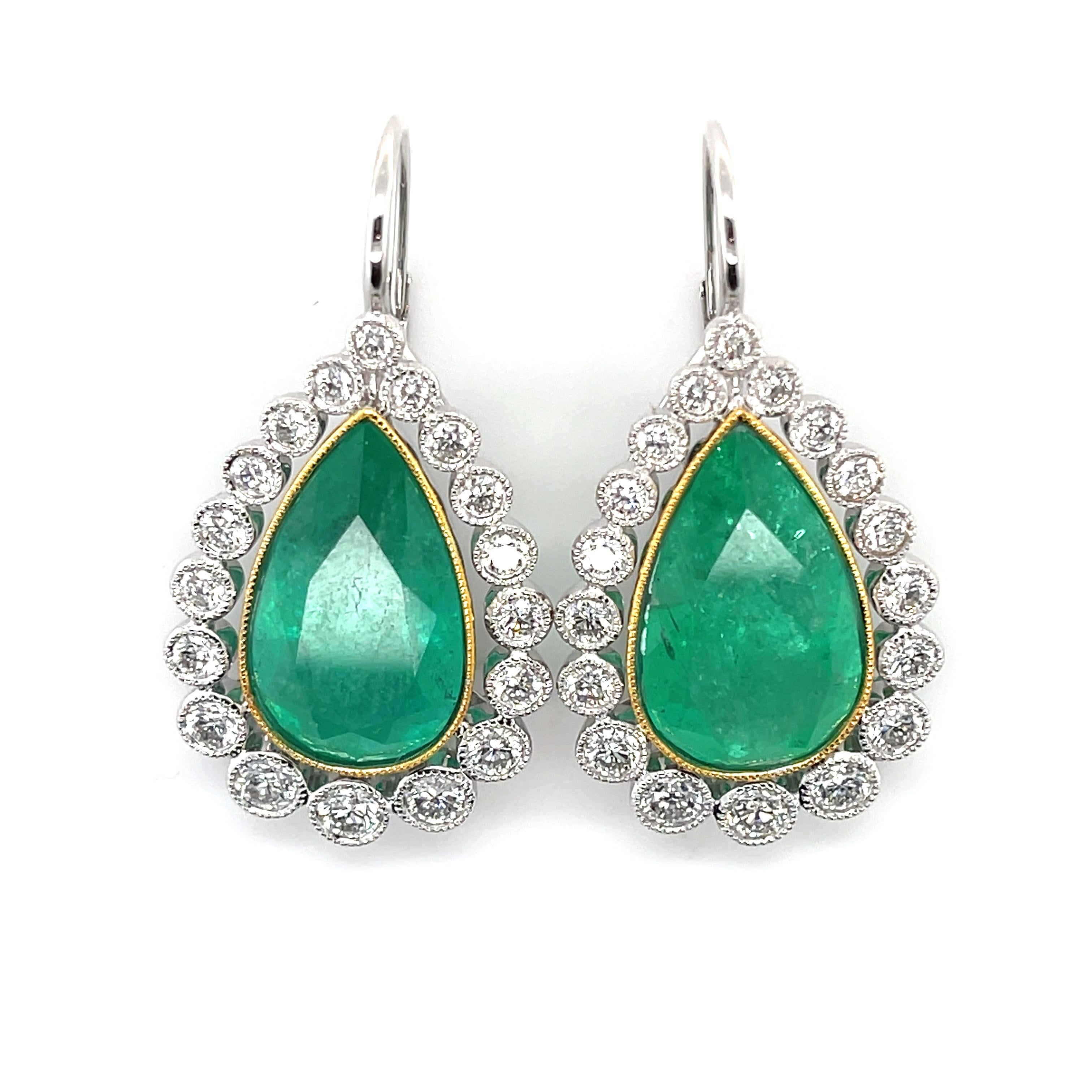 18CT White Gold Emerald and Diamond Earrings For Sale 3