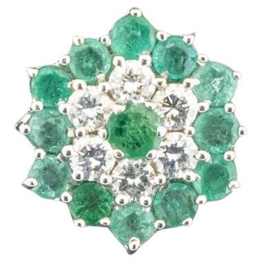 Condition: Good with mild/light scratches
Material: White Gold
Purity: 18ct
Hallmarked: Yes
Main Stone Identity: Emerald
Main Stone Colour: Green
Main Stone Total Carat Weight: Approx. 0.70ct
Secondary Stone Identity: Diamond
Secondary Stone Total