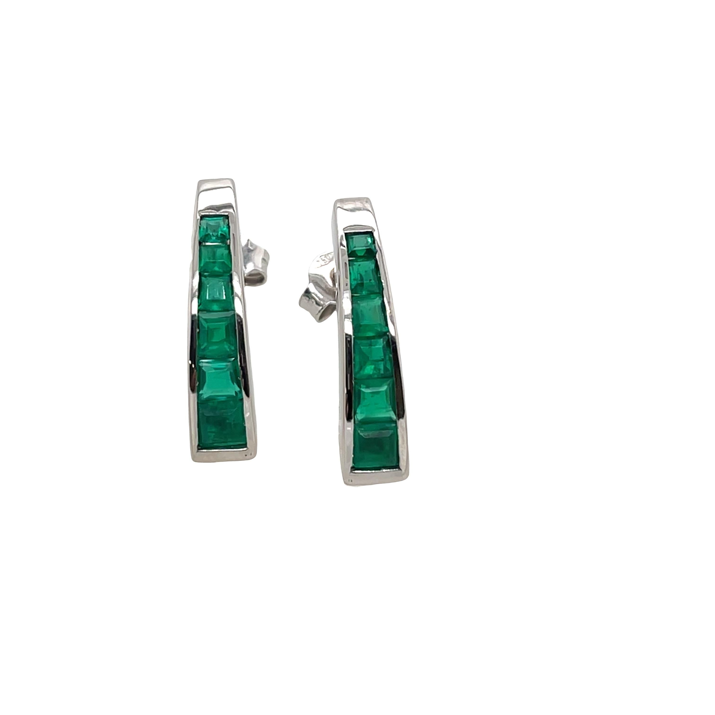 18ct White Gold Emerald Earrings Set with 12 Square Natural Emeralds For Sale