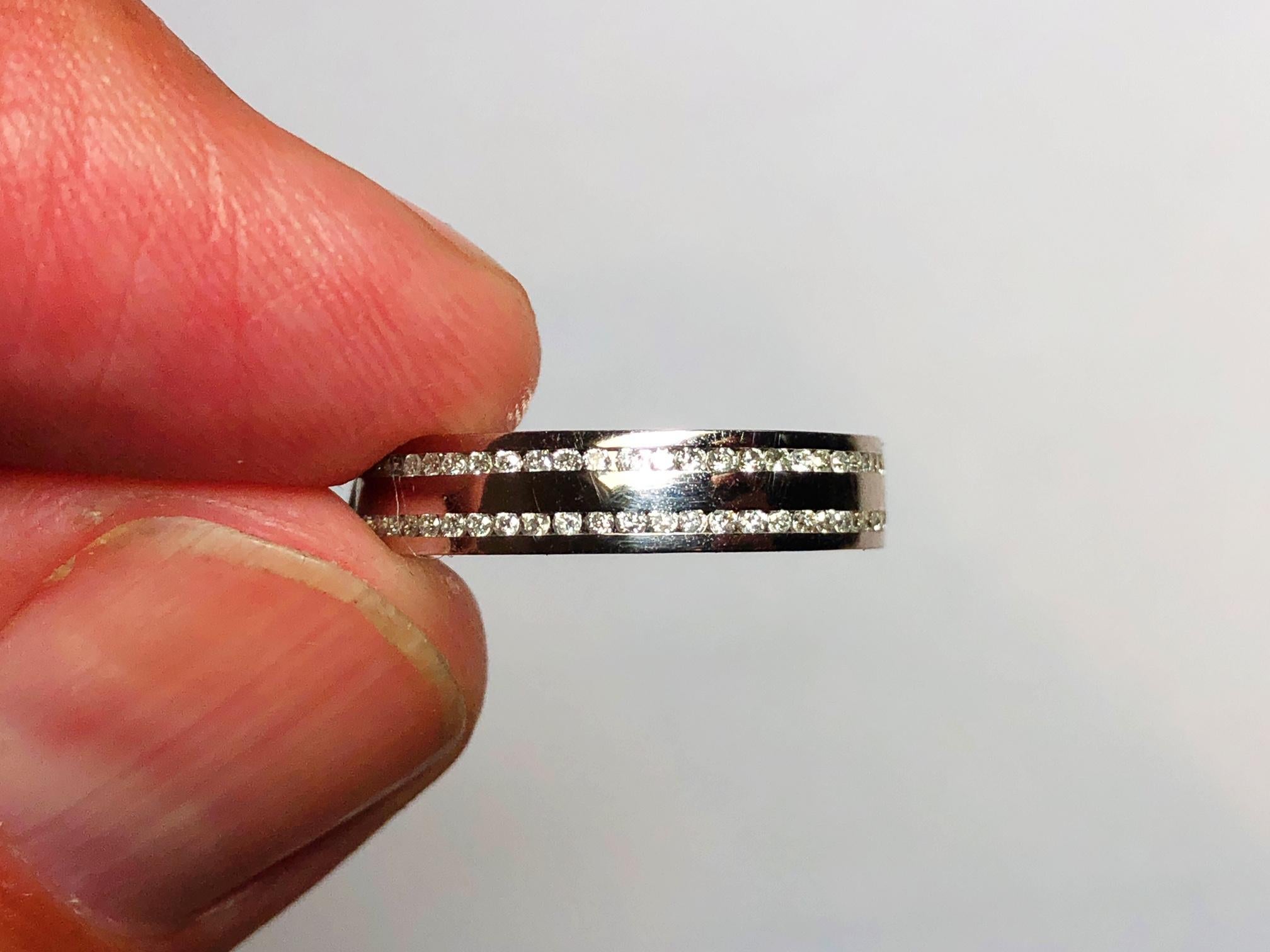 18ct white gold wedding rings