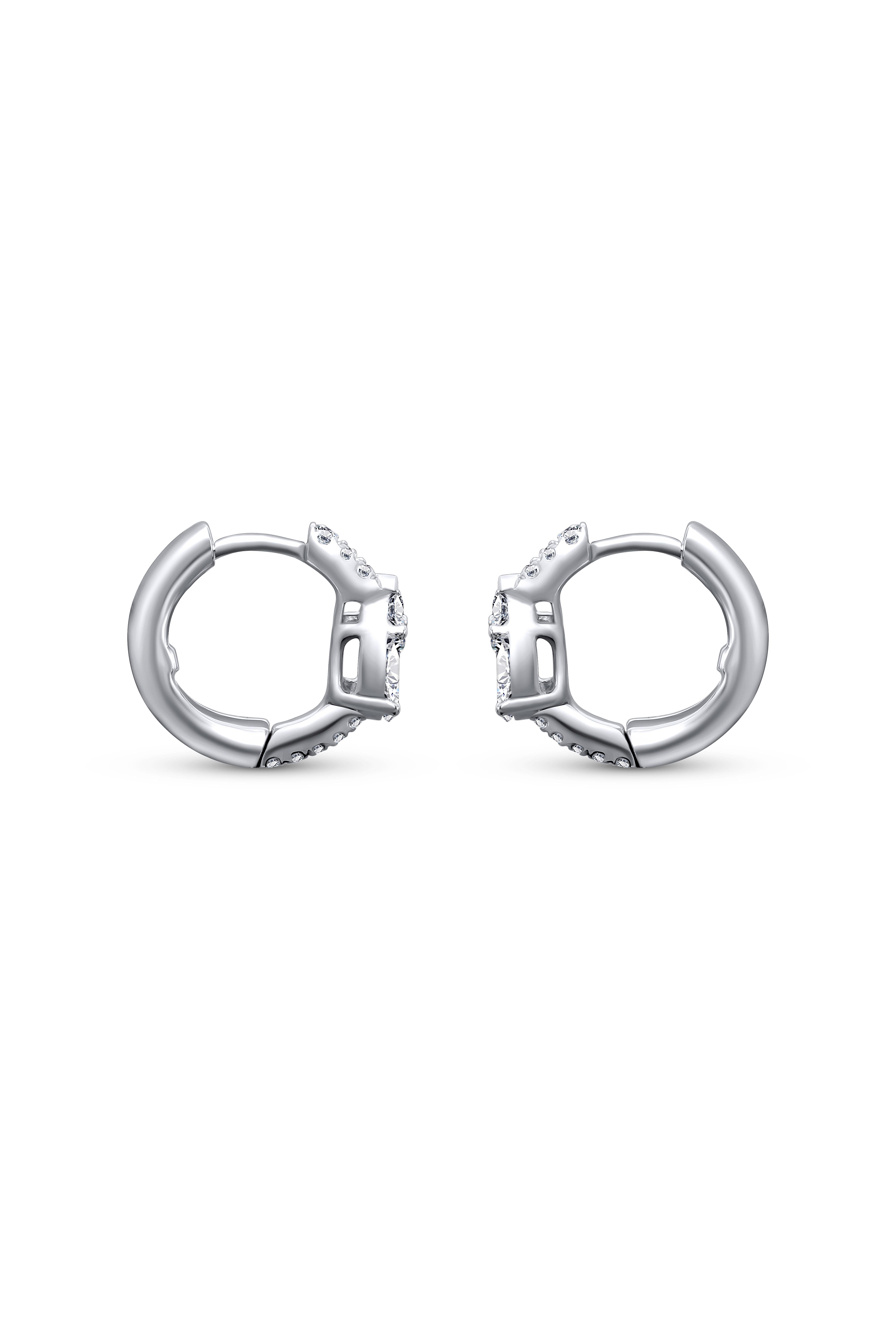 Boucles d'oreilles en or blanc 18 ct avec motif poire et diamant naturel miné de forme fantaisie Pour femmes en vente