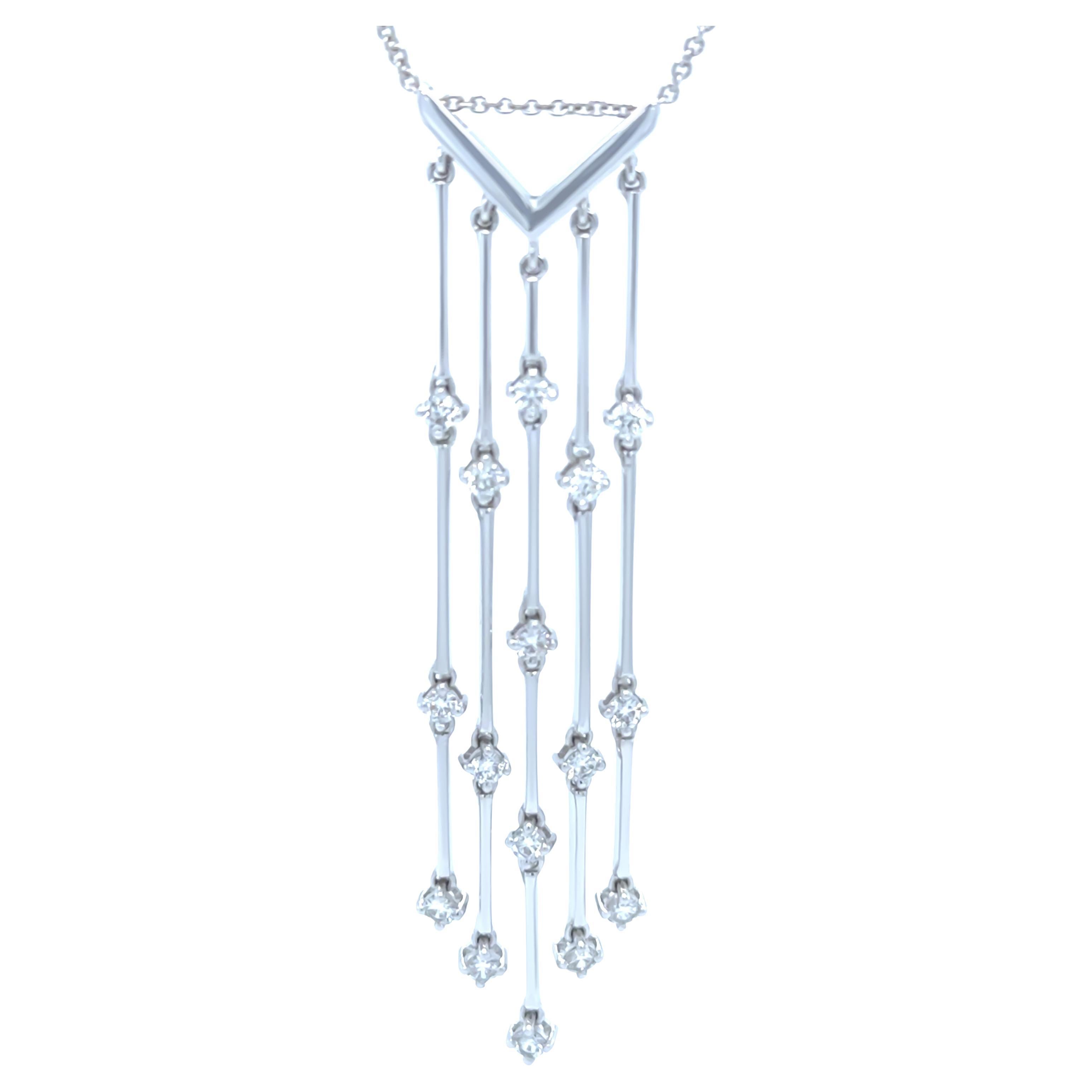 Ciondolo a cinque linee di diamanti in oro bianco 18ct 0,64ct 7,77g in vendita