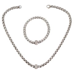 18ct White Gold Fope Necklace & Bracelet Set