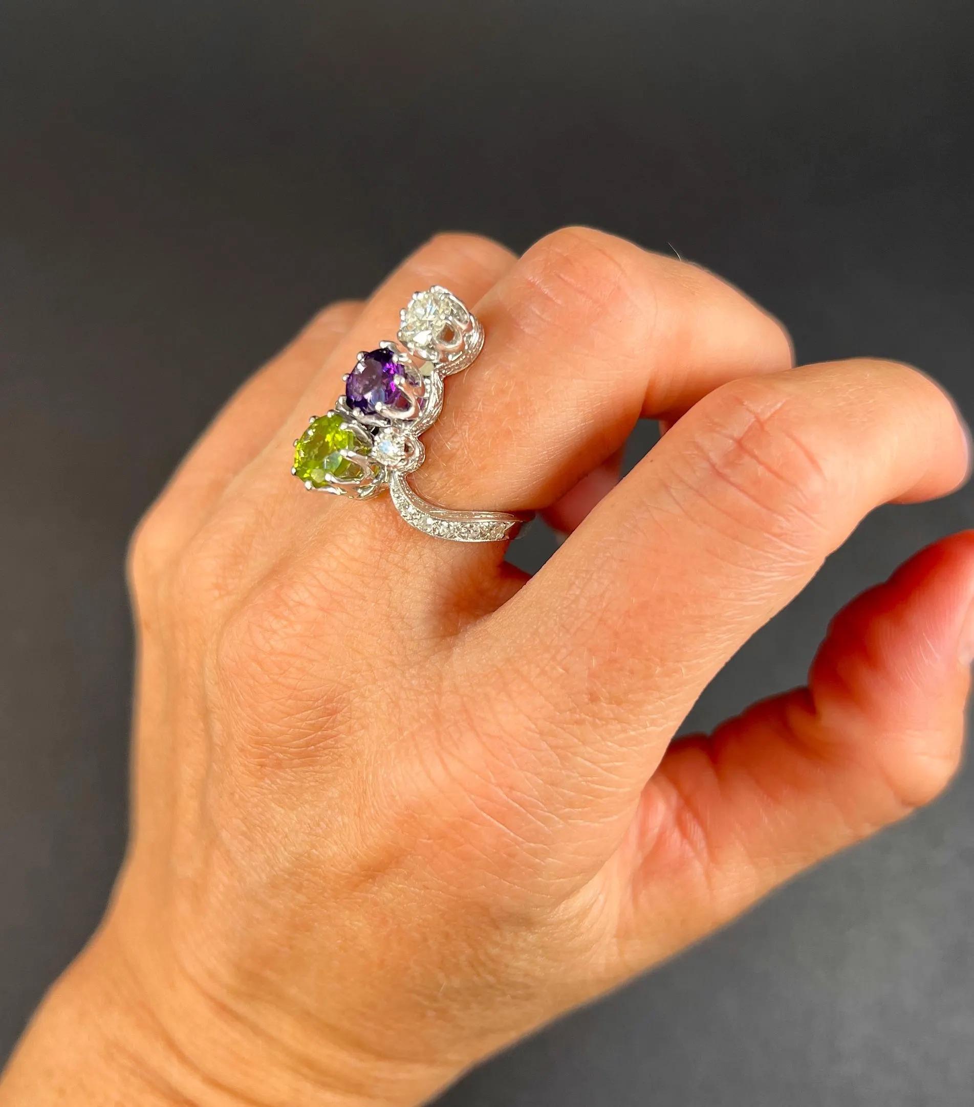 18ct White Gold French Edwardian Suffragette Ring Amethyst, Peridot & Diamond For Sale 3