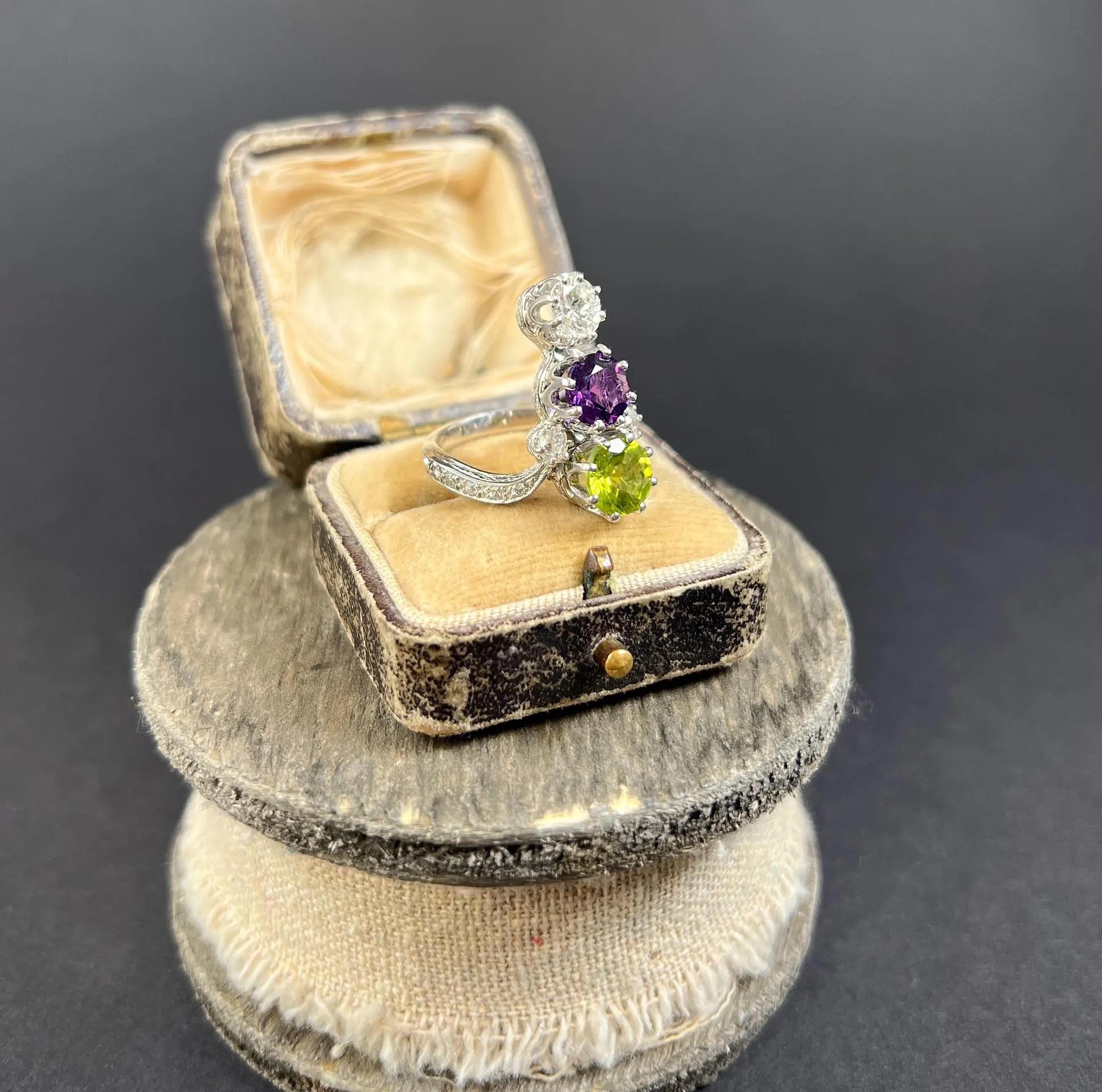18ct White Gold French Edwardian Suffragette Ring Amethyst, Peridot & Diamond For Sale 4