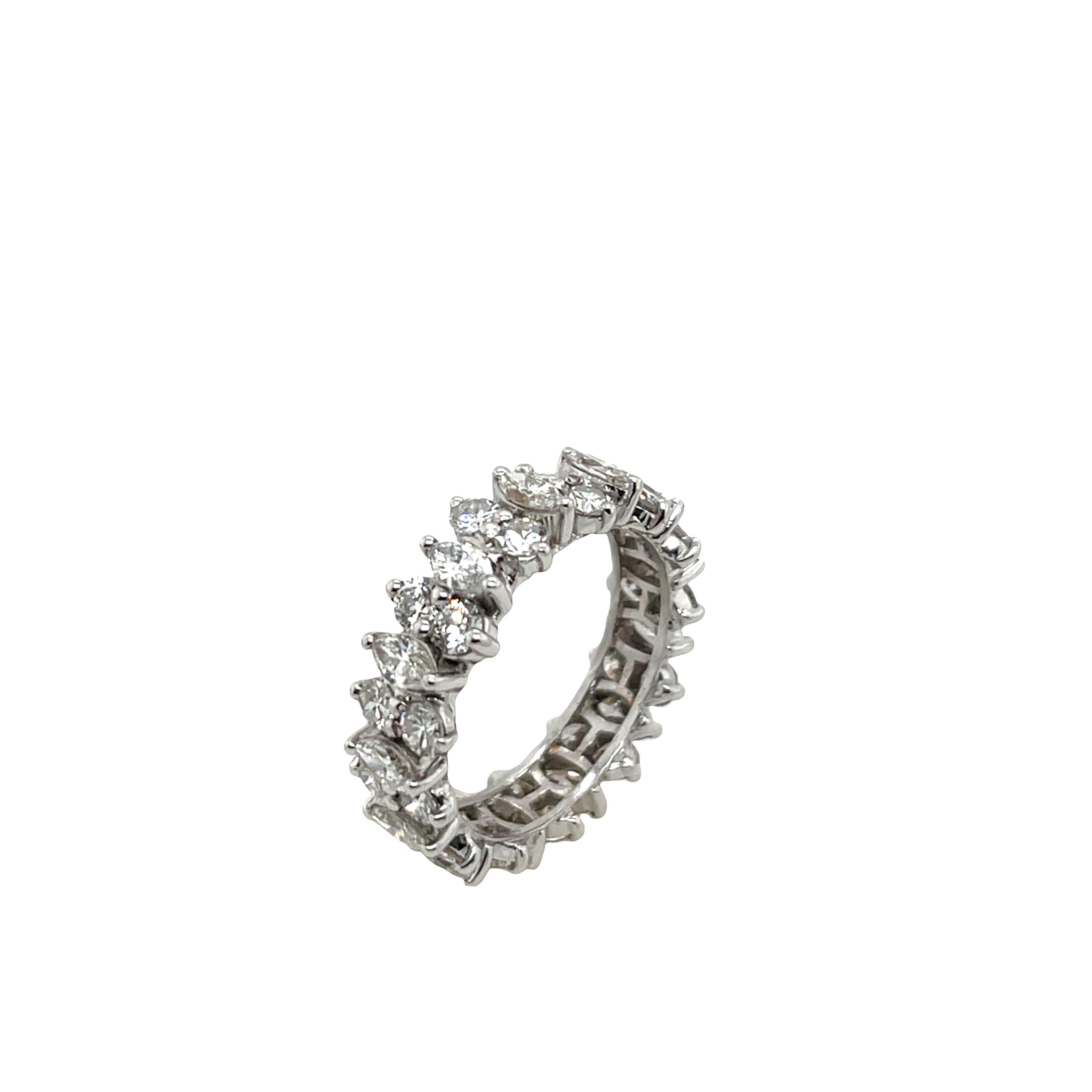 De las mujeres Anillo de Diamantes Eternidad Completa de Oro Blanco de 18 ct, Engastado con Diamantes Naturales de 3,0 ct en venta