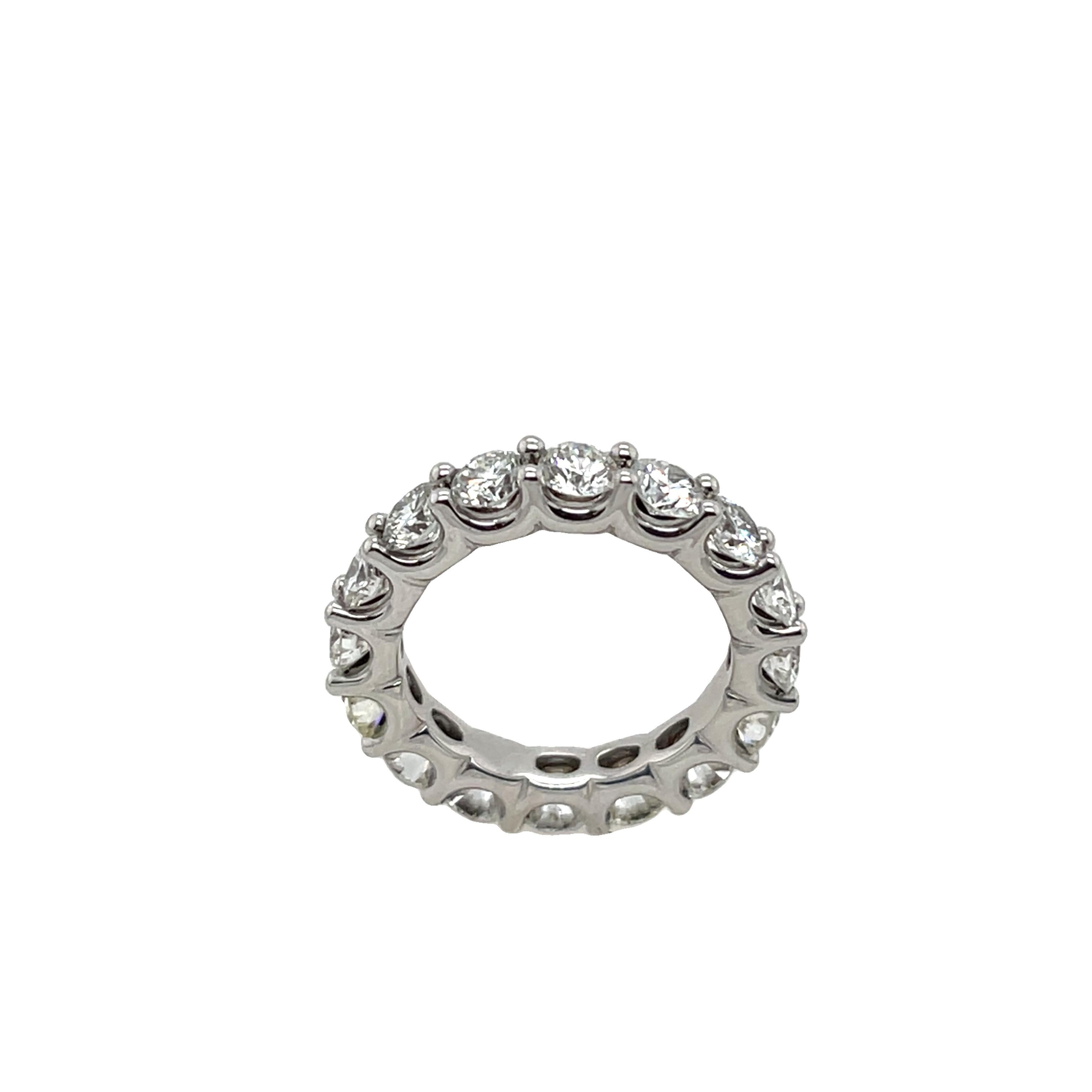 Women's or Men's 18ct White Gold Full Eternity Diamond Ring, Set With 4.27ct Natural Diamonds