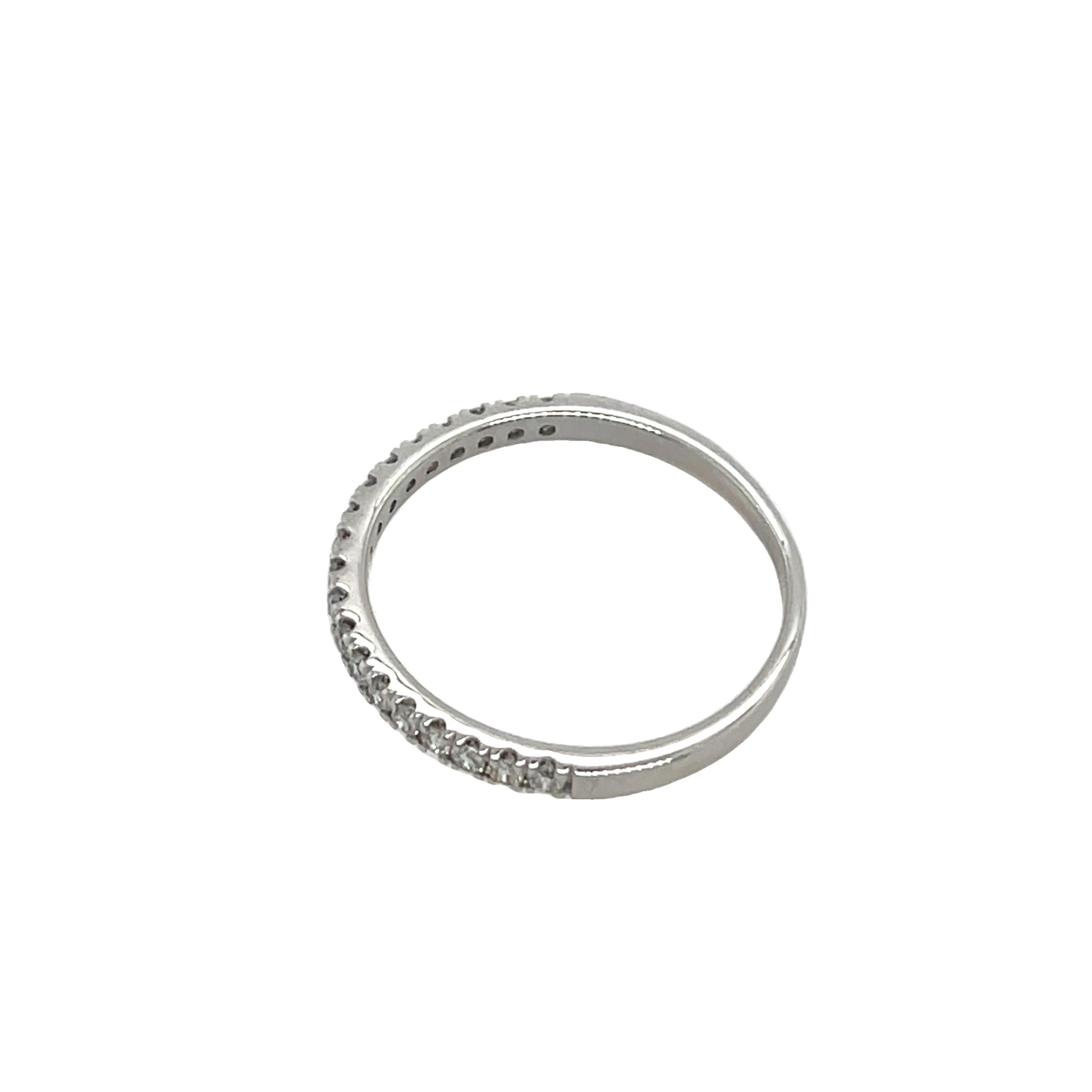 18ct White Gold Half Eternity Diamond Ring, Set With 0.28ct Diamonds In Excellent Condition For Sale In London, GB