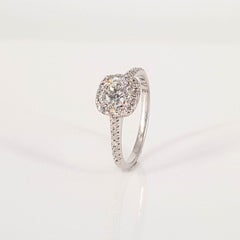 18ct White Gold Halo Diamond Ring