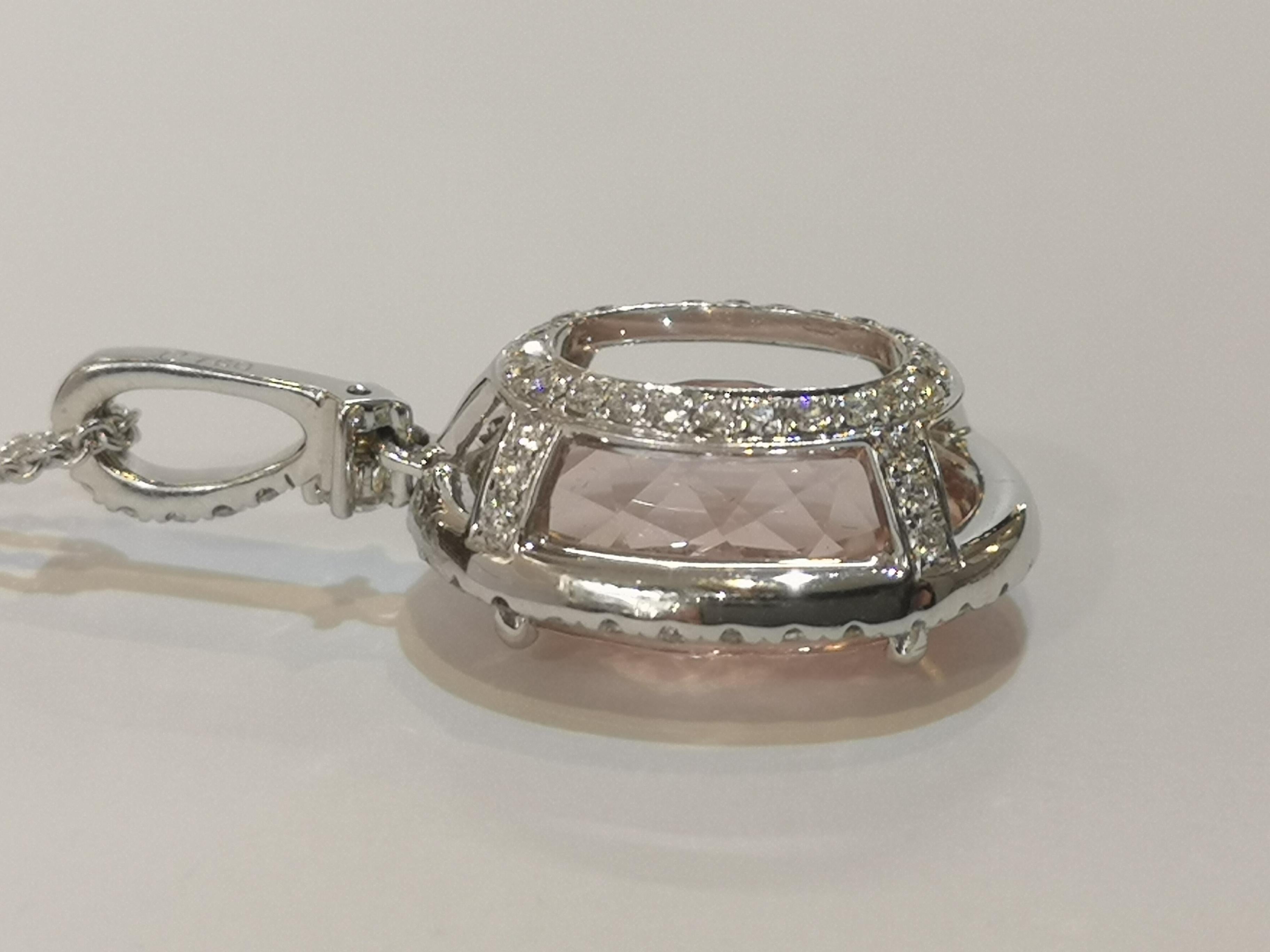 Oval Cut 18ct White Gold Oval Morganite and Diamond Pendant For Sale