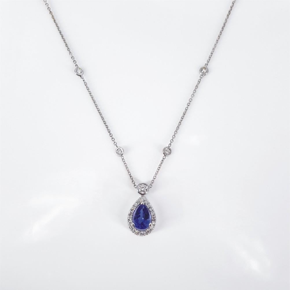 18ct White Gold Pear Shaped Tanzanite & Diamond Ring & Necklace Set For Sale 9