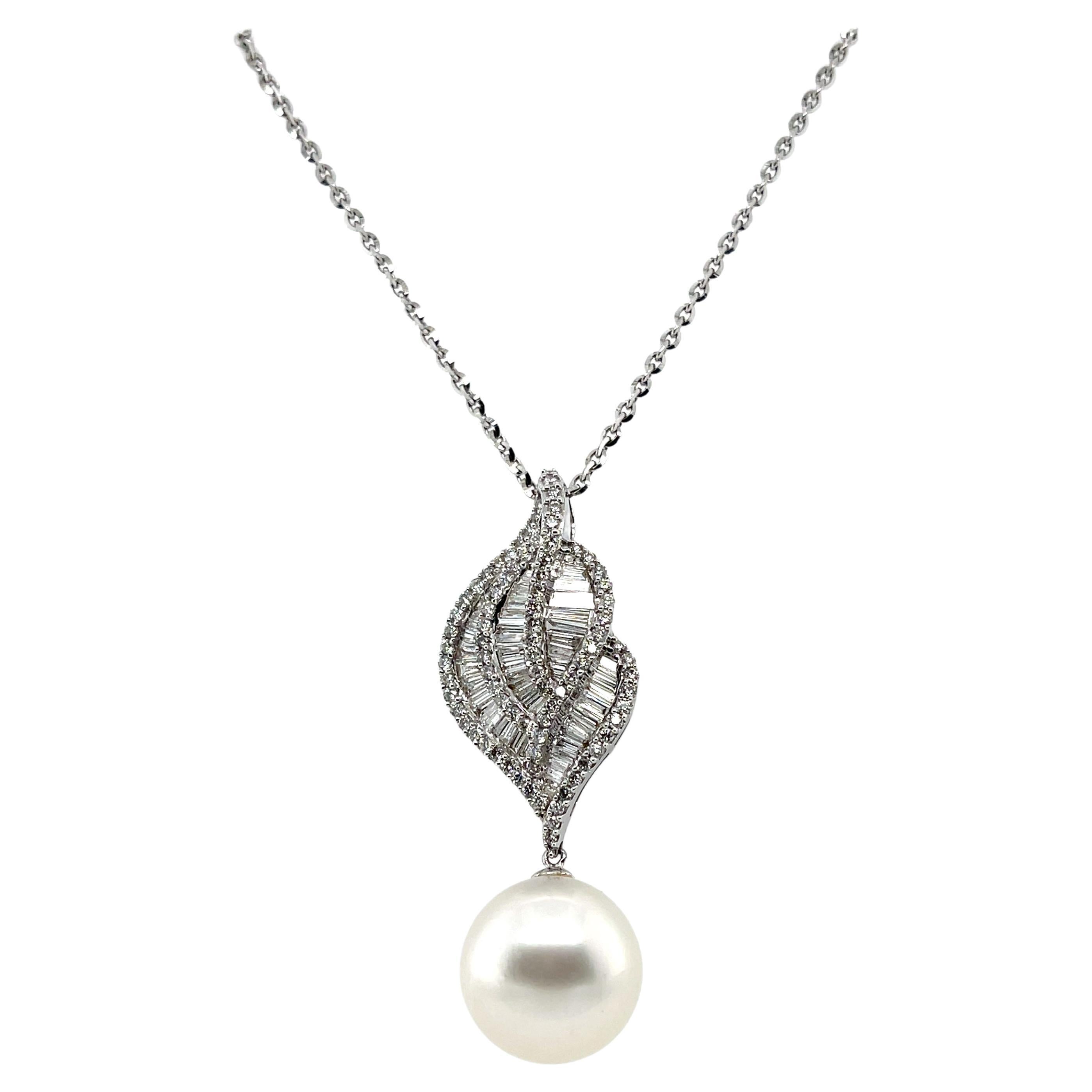 18CT White Gold Pearl and Diamond Drop Pendant and Necklace For Sale