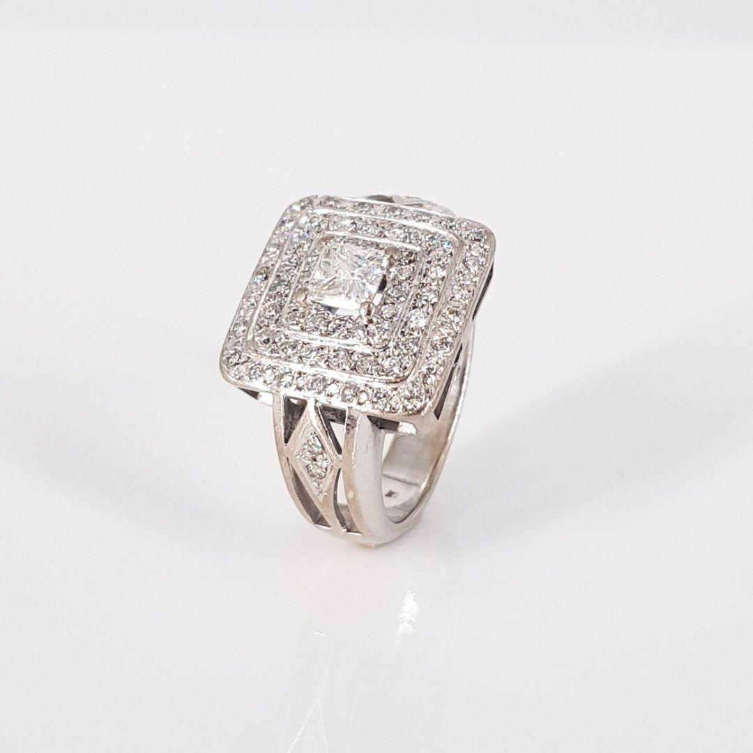 18ct White Gold Princess Cut Halo Diamond Ring For Sale 1