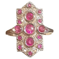 Anello in oro bianco 18ct con rubino incastonato