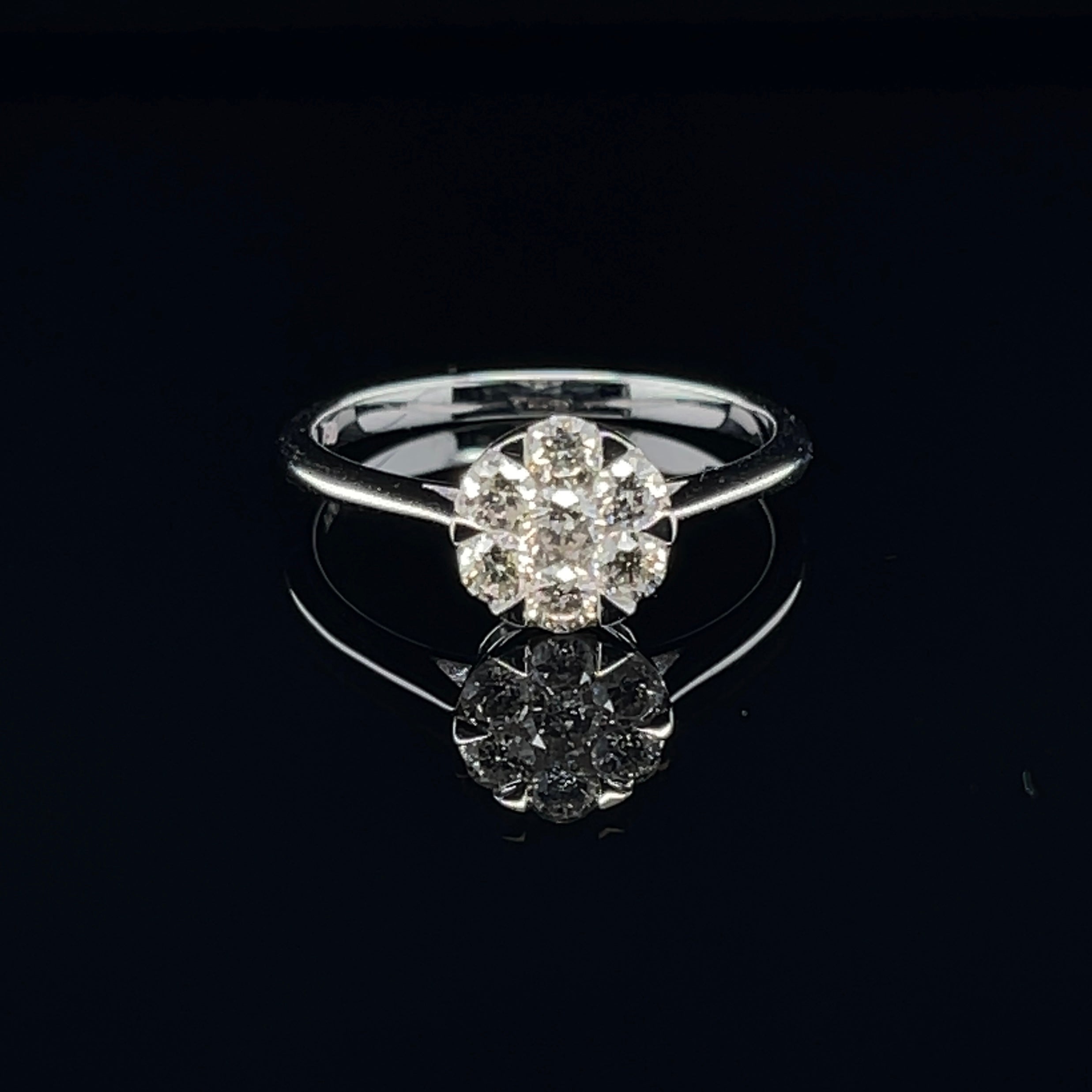 For Sale:  18ct White Gold Ring with 0.54ct Diamond