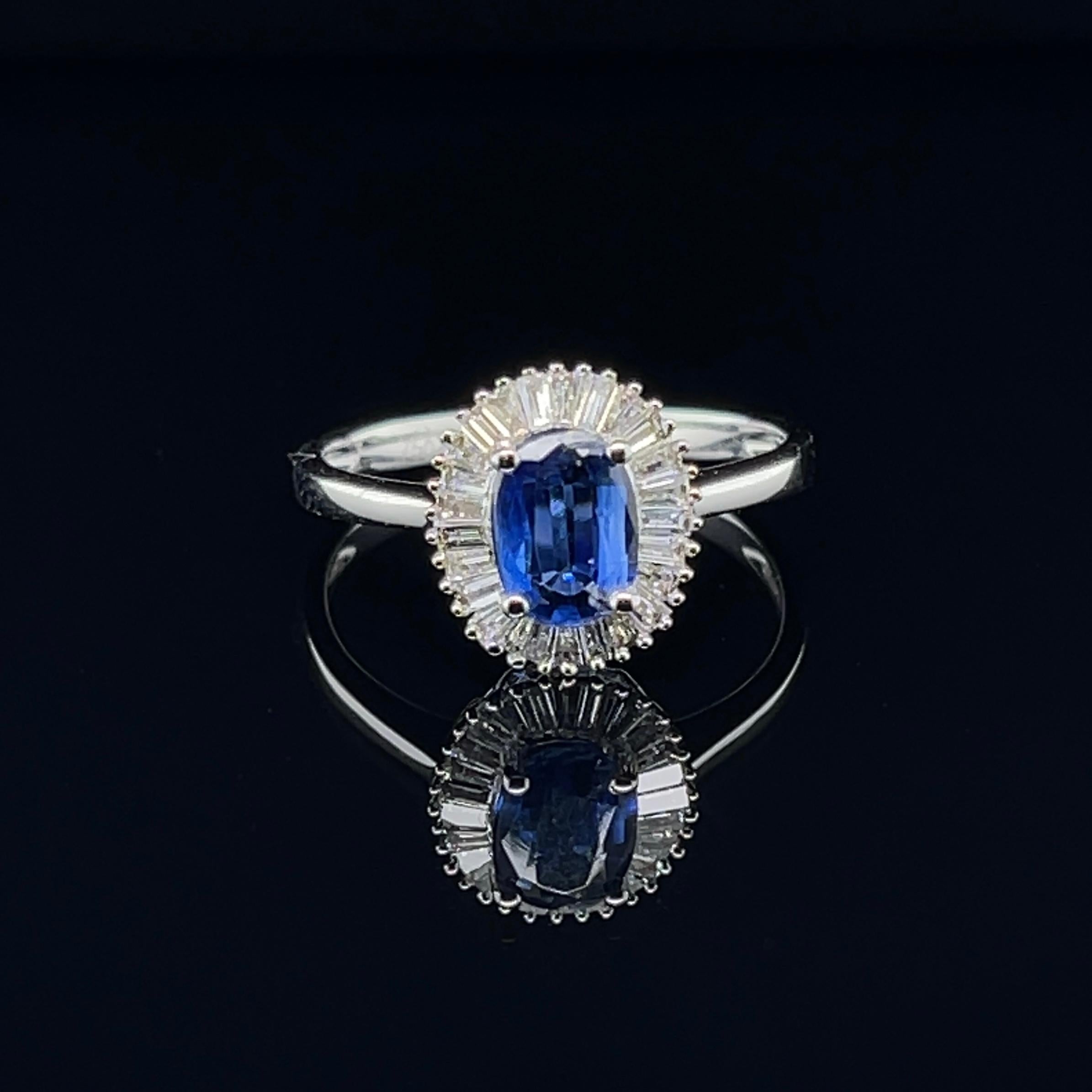 For Sale:  18ct White Gold Ring with 0.91ct Kyanite and Diamond