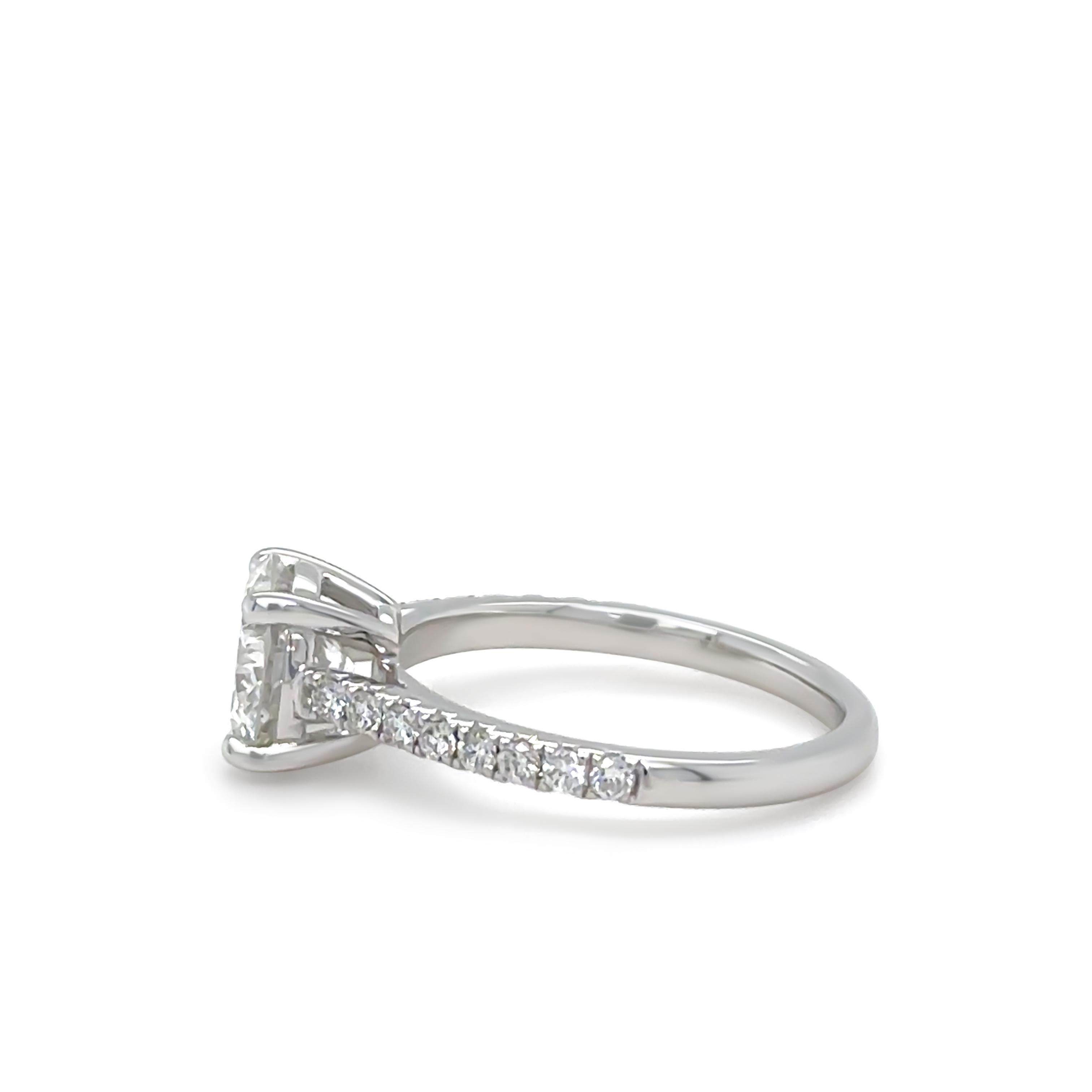 Women's 18ct White Gold Round Brilliant Cut Diamond Ring 1.41ct 5.21g For Sale