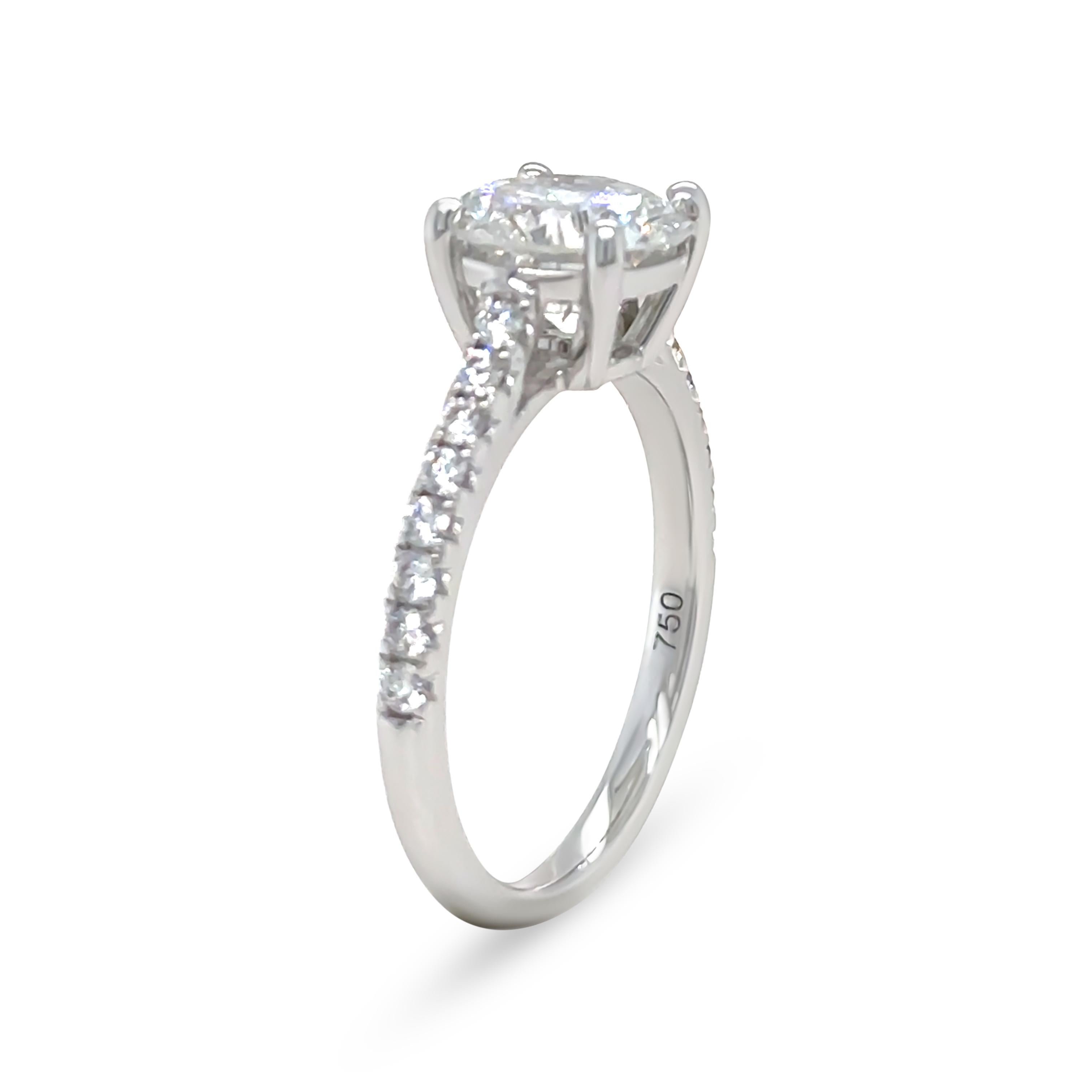 18ct White Gold Round Brilliant Cut Diamond Ring 1.41ct 5.21g For Sale 2