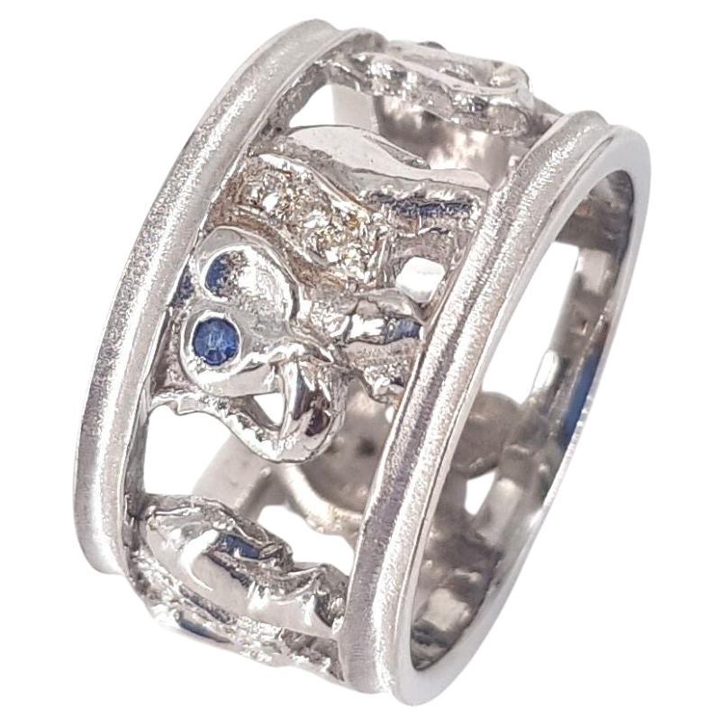 18 Carat White Gold Sapphire and Diamond Elephant Ring For Sale