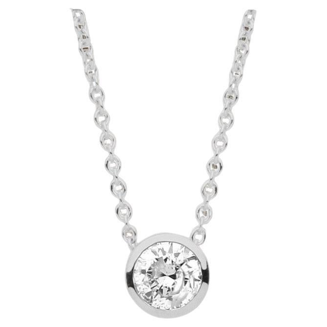 18ct White Gold Solitaire Diamond Necklace 0.25ct pendant VS Rubover Bezel 18” For Sale