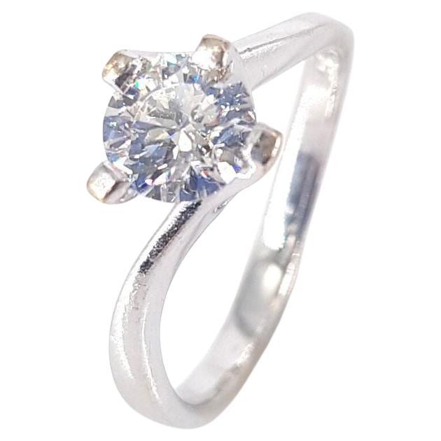 18ct White Gold Solitaire Diamond Ring For Sale
