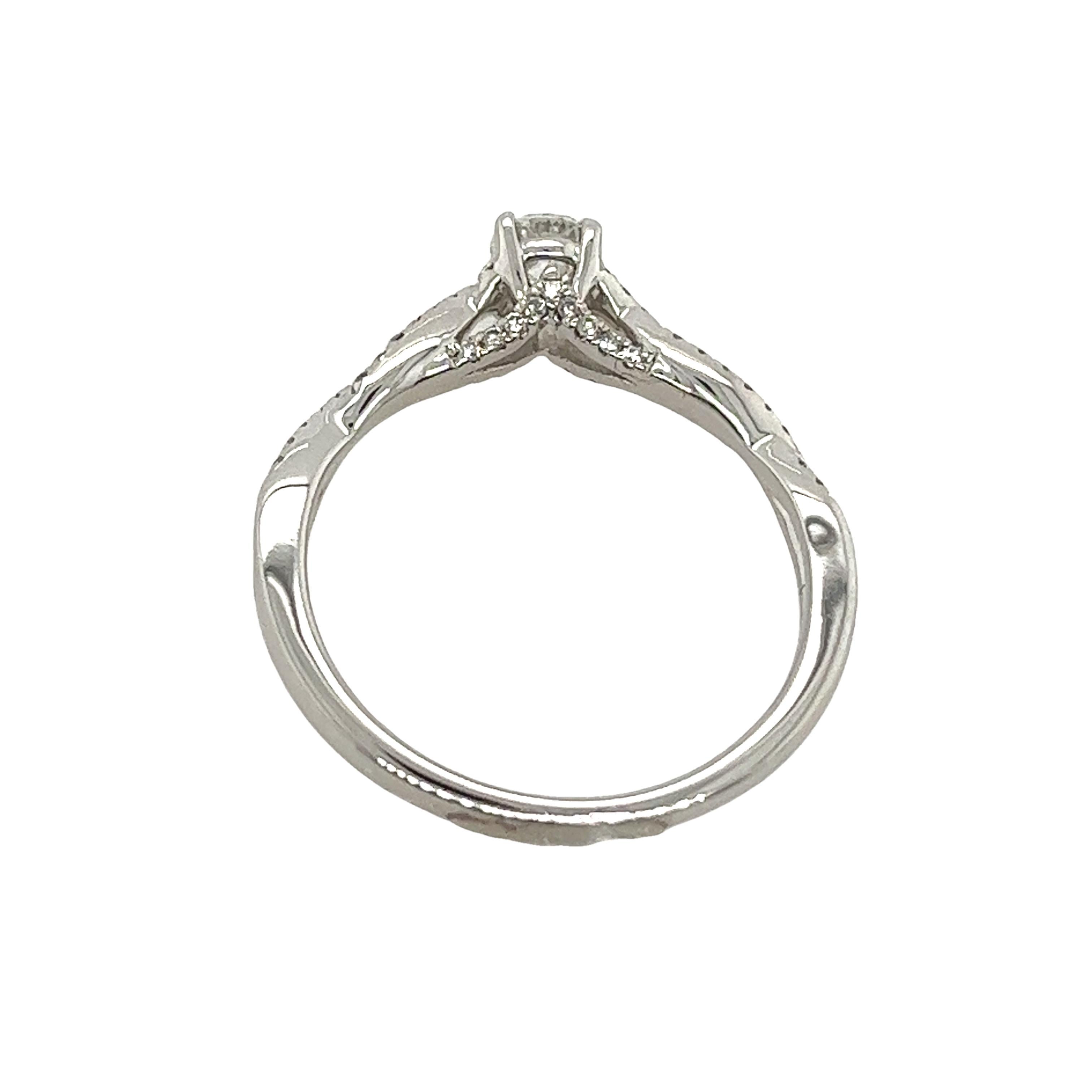 Round Cut 18ct White Gold Solitaire Round Diamond Engagement Ring 0.23ct & 0.18ct For Sale