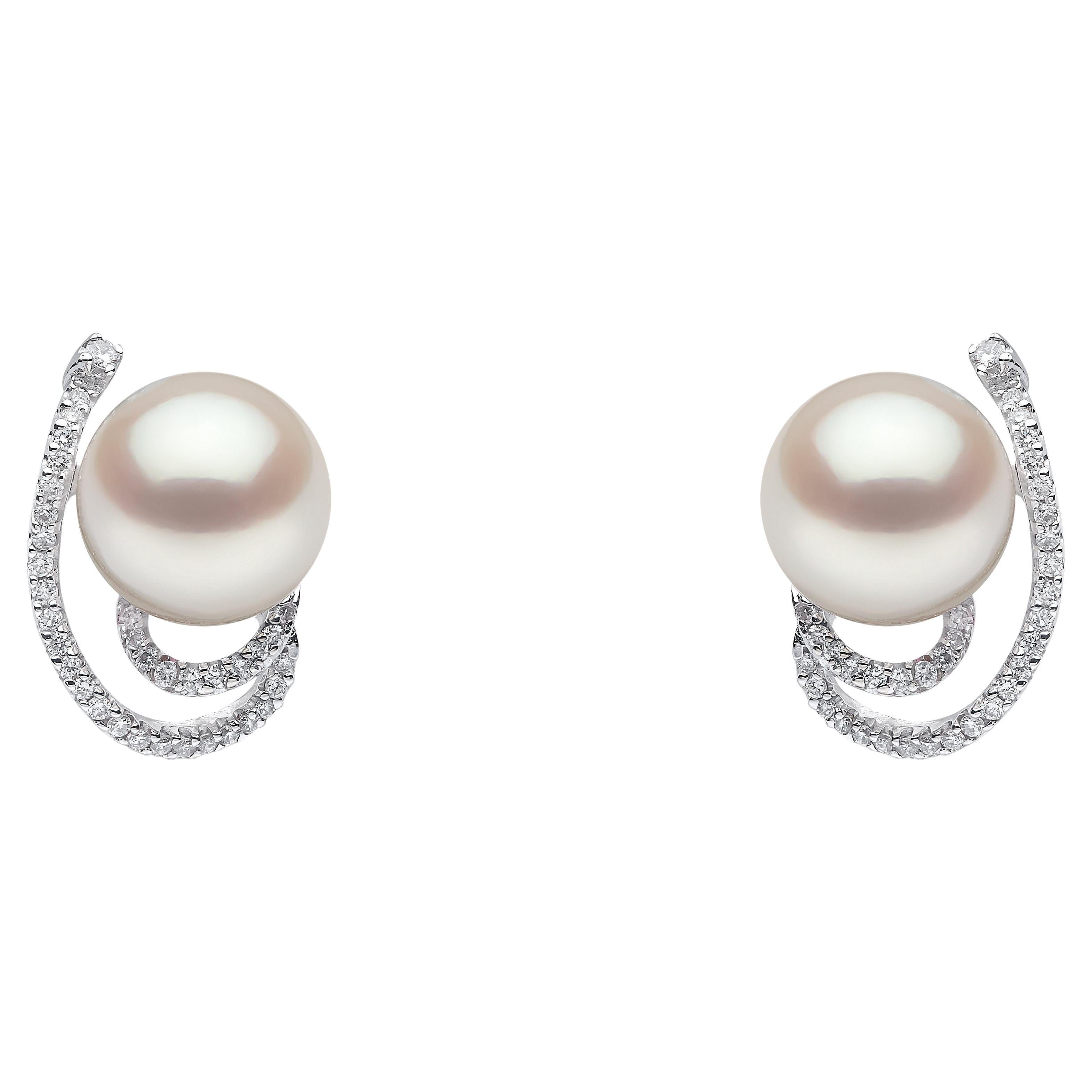 Orecchino con perle dei mari del Sud in oro bianco 18 carati in vendita