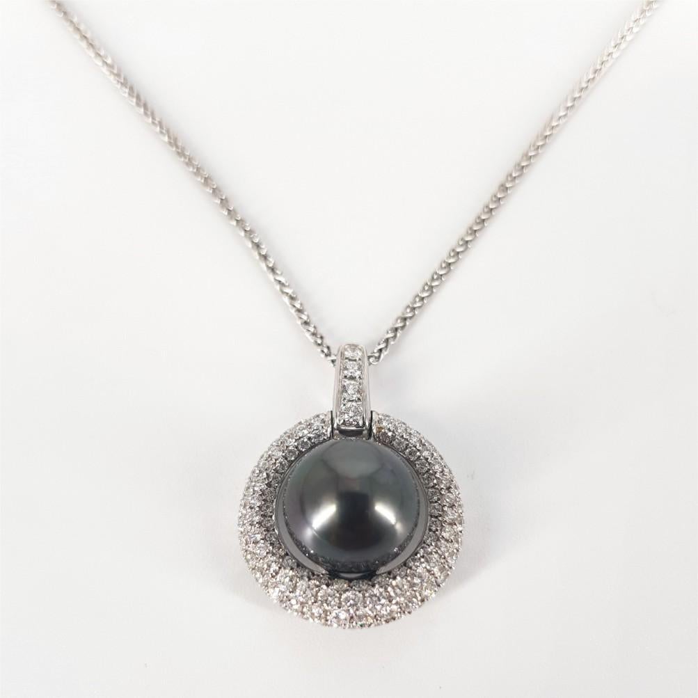 Modern 18ct White Gold Tahitian Pearl & Diamond Necklace For Sale