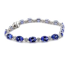 18CT White Gold Tanzanite and Diamond Bracelet