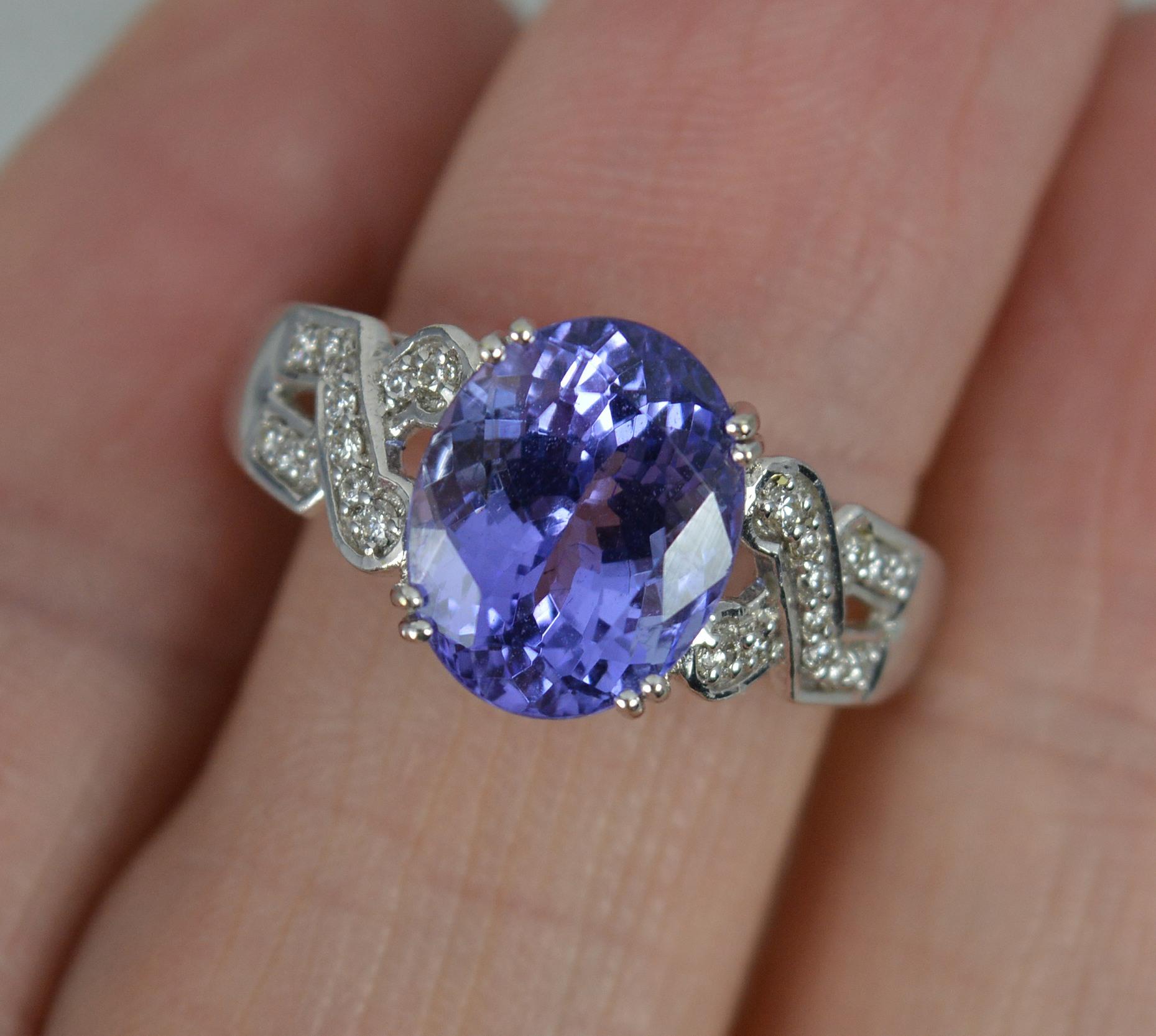 18ct White Gold Tanzanite and Diamond Engagement Cluster Ring 3