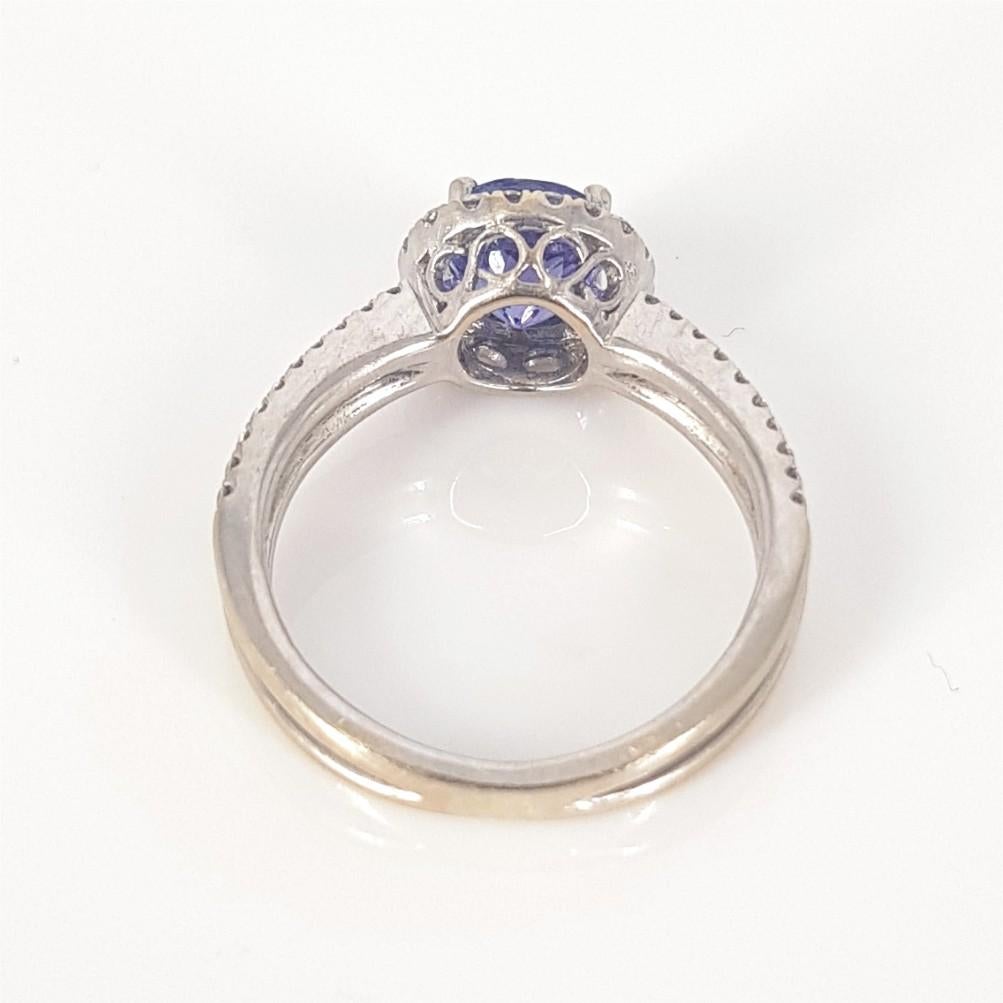 Modern 18ct White Gold Tanzanite & Diamond Ring For Sale