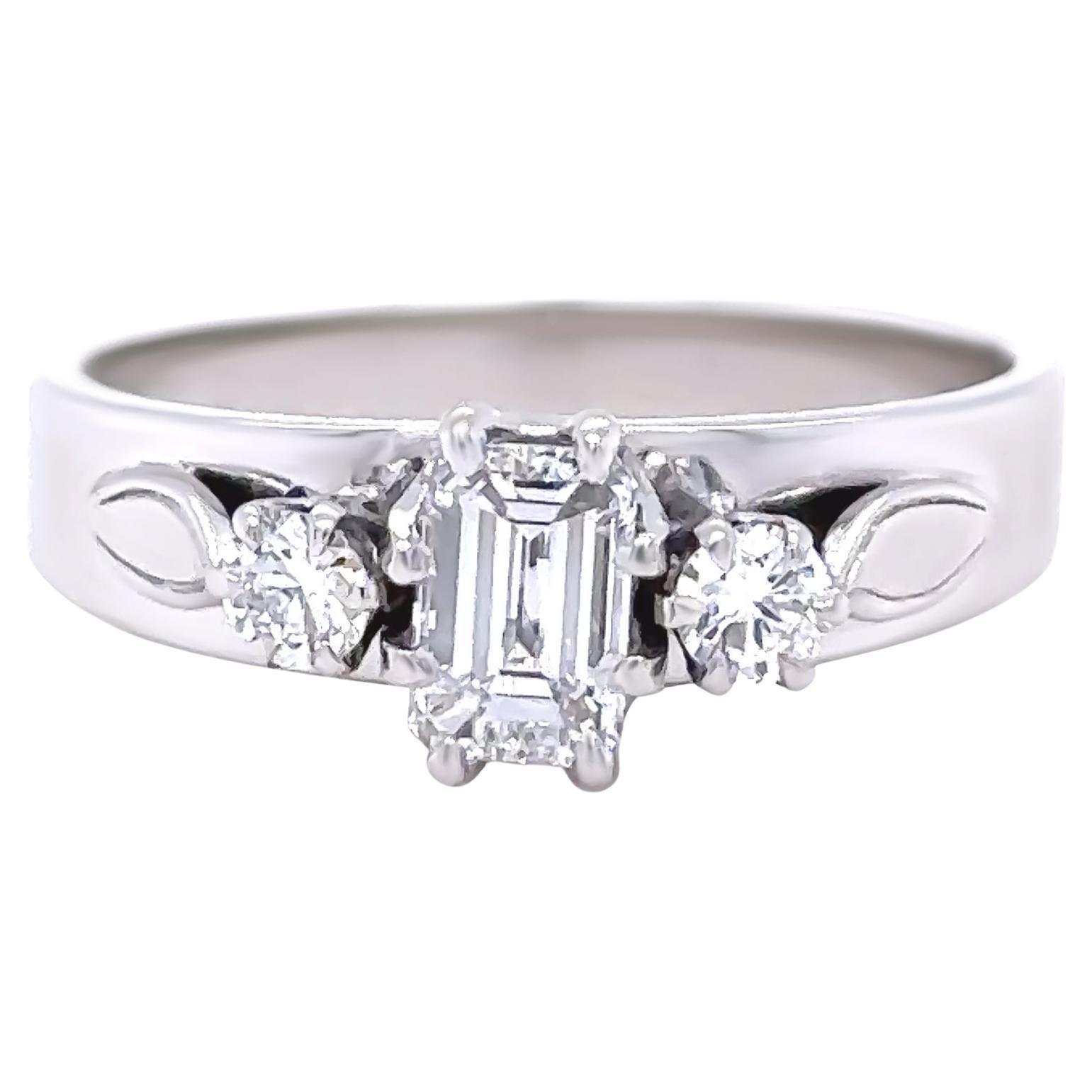 18ct White Gold Traditional 3 Stone Diamond Ring 0.73ct