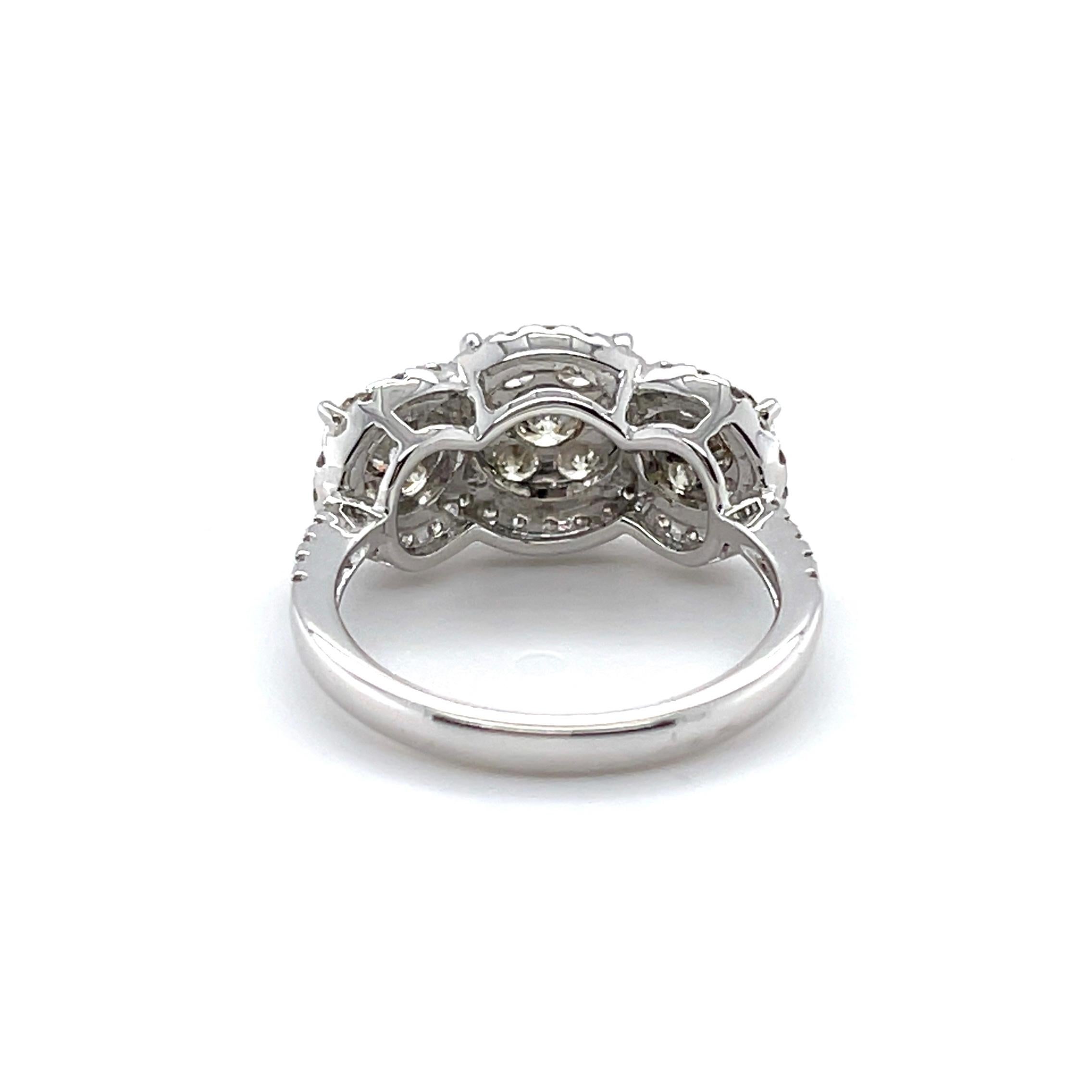 For Sale:  18ct White Gold Trilogy Diamond Ring 4