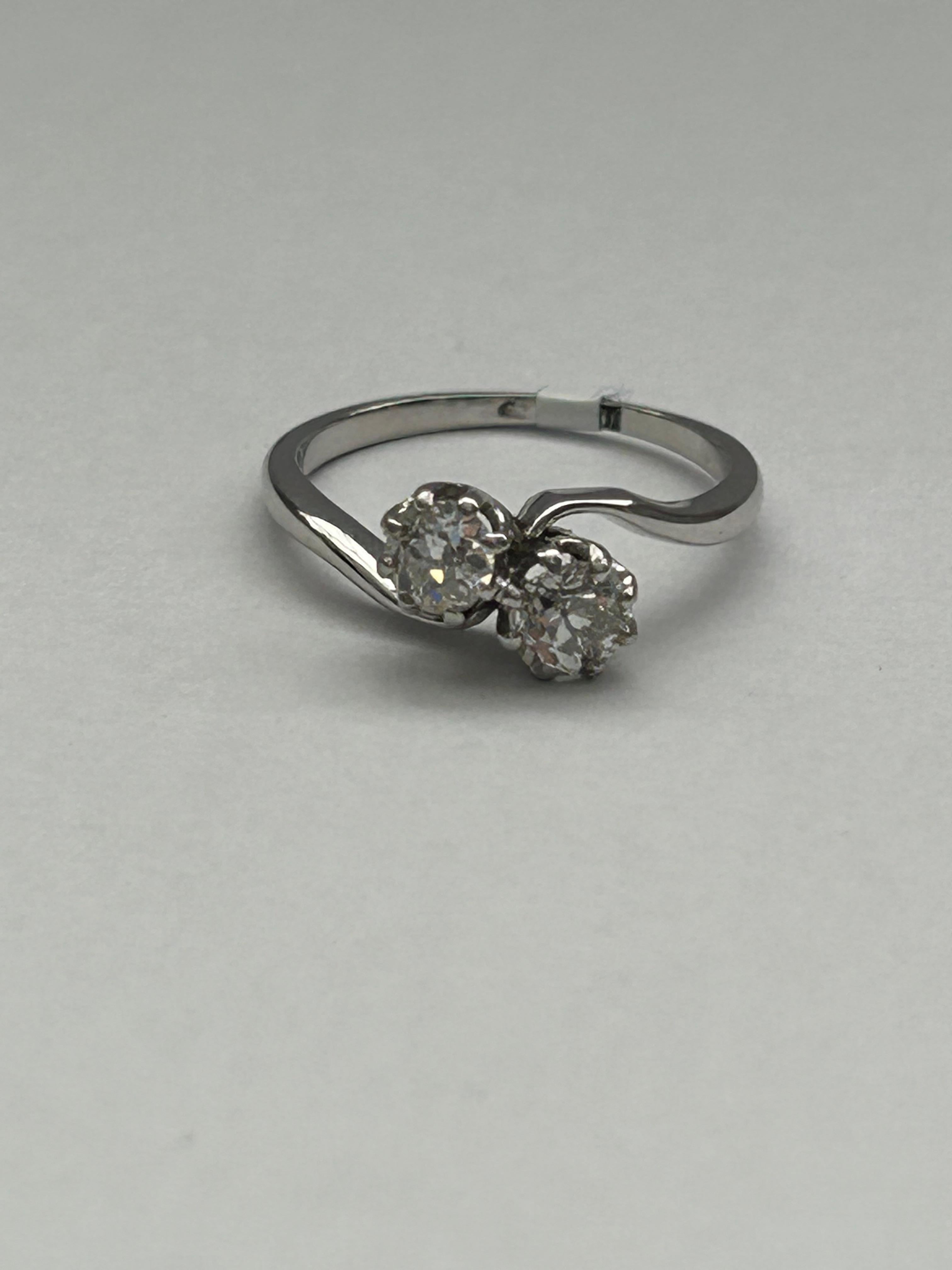 18ct White Gold Two Stone Ring. Est .60ct, clarity S/I1. Circa 1950's For Sale 2