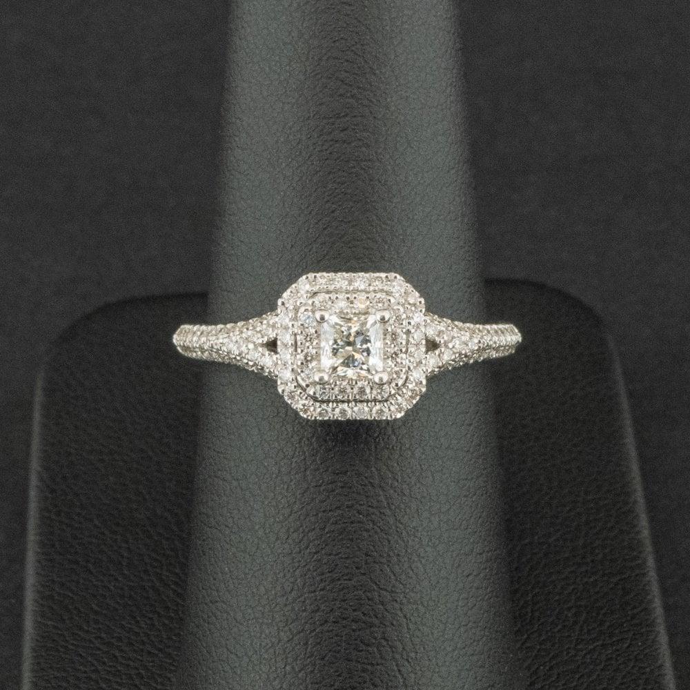 Vera Wang Bague en or blanc 18 carats avec diamants et saphirs de 0,69 carat, taille O 4,5 g