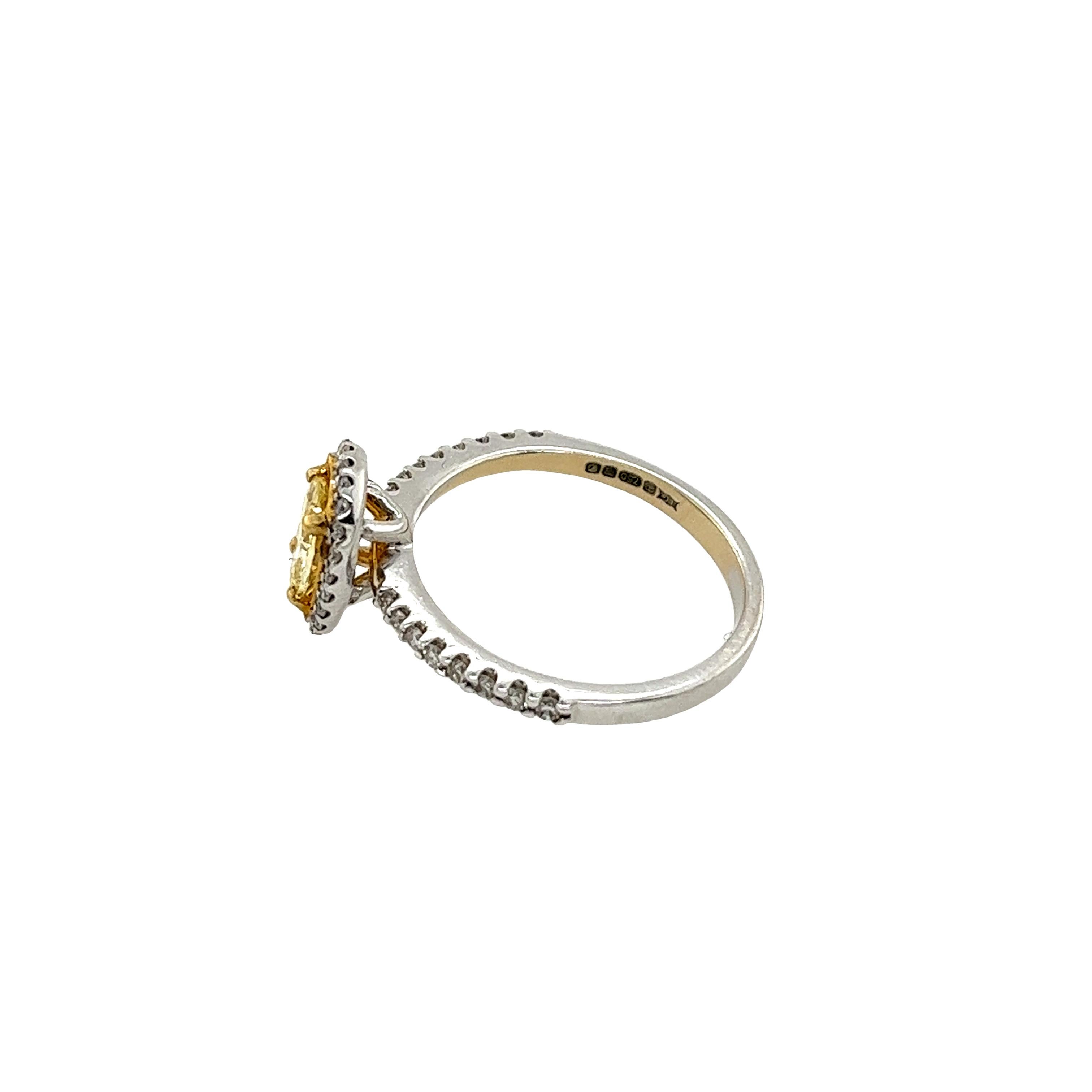 18ct White & Yellow Gold Ring Set With 0.63ct Fancy Yellow SI1 Oval Diamond For Sale 3