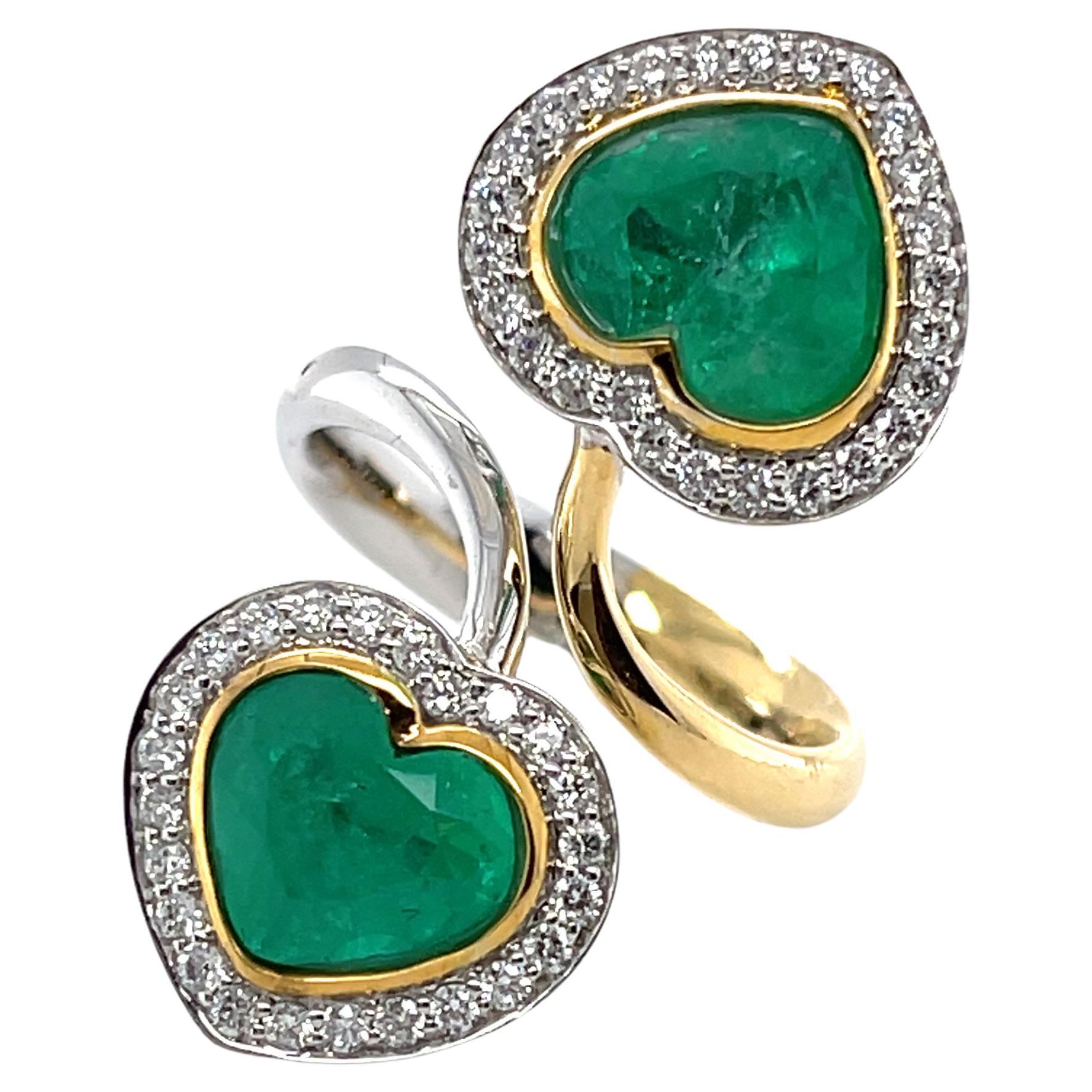 18 Karat Gelb- und Weißgold Ring mit Smaragd und Diamant im Angebot 2